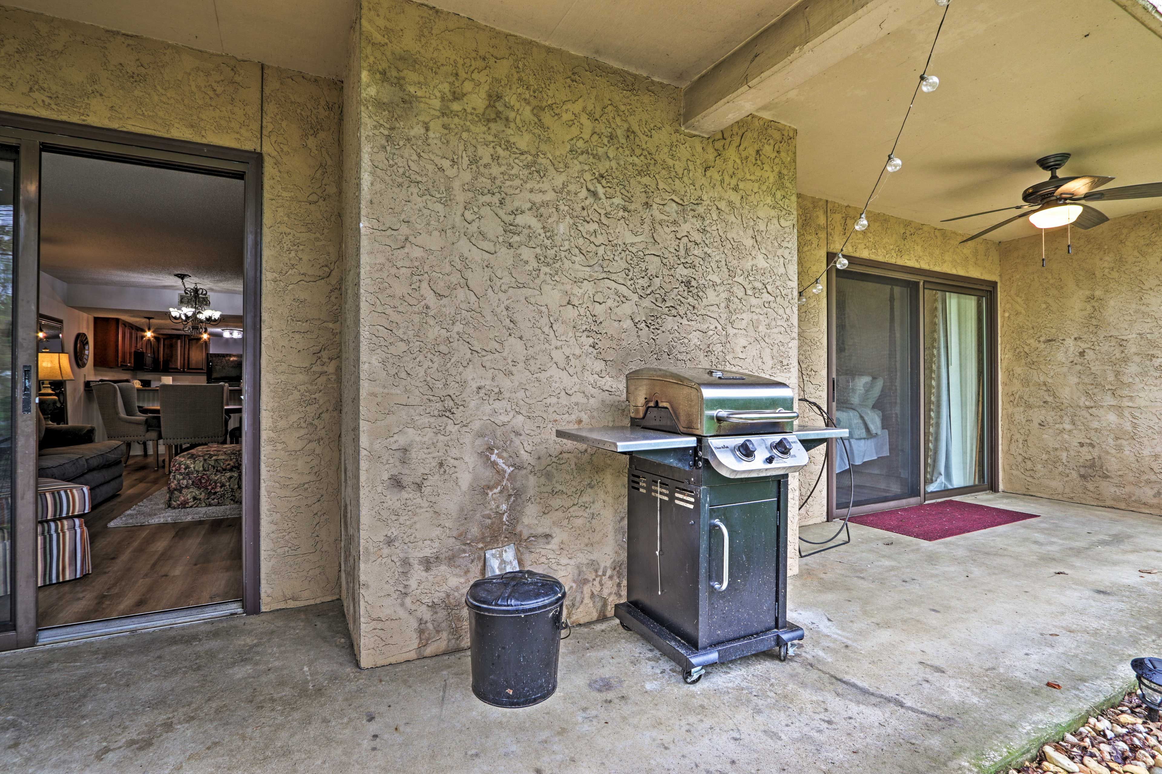 Private Patio | Gas Grill