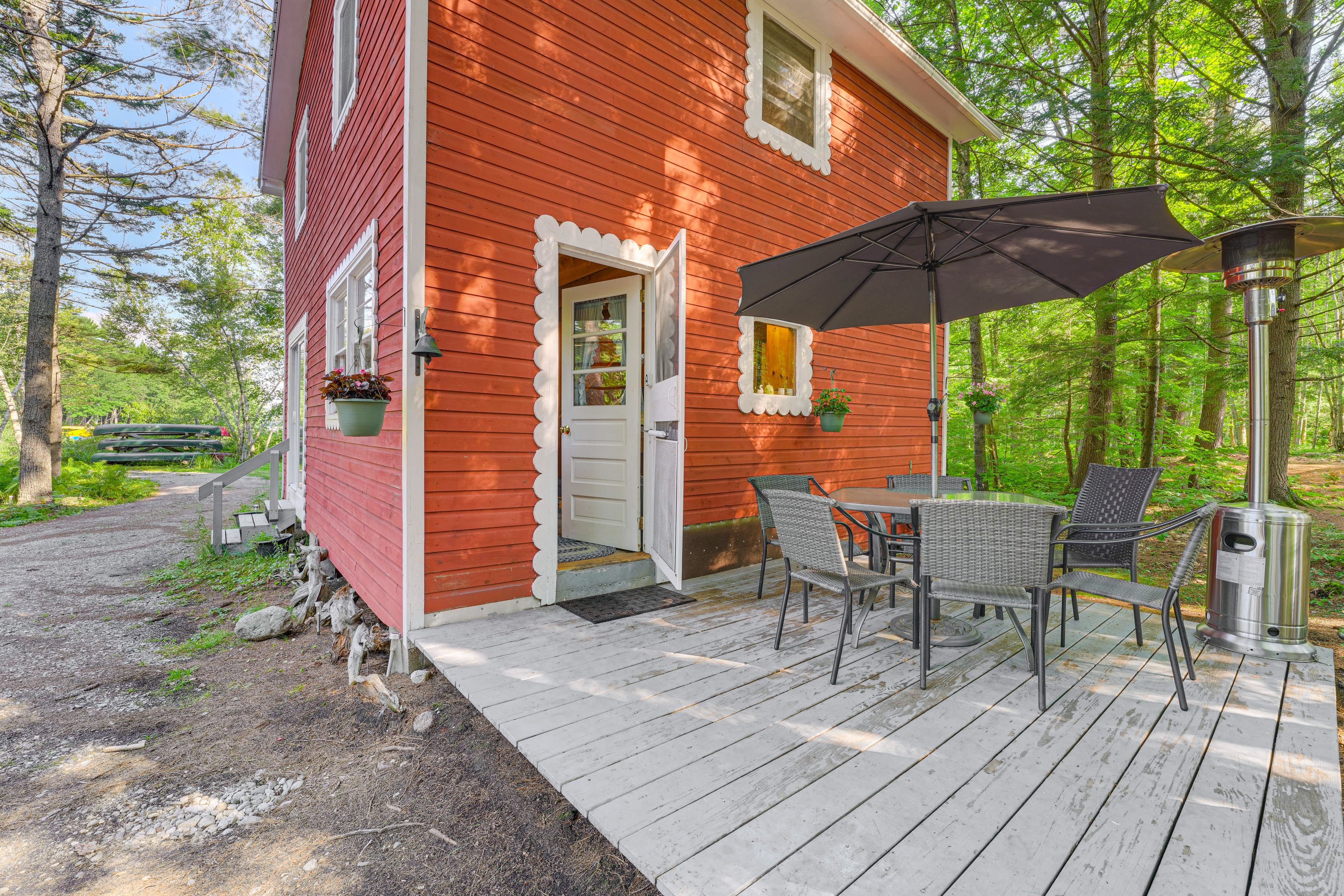 Exterior | Private Deck