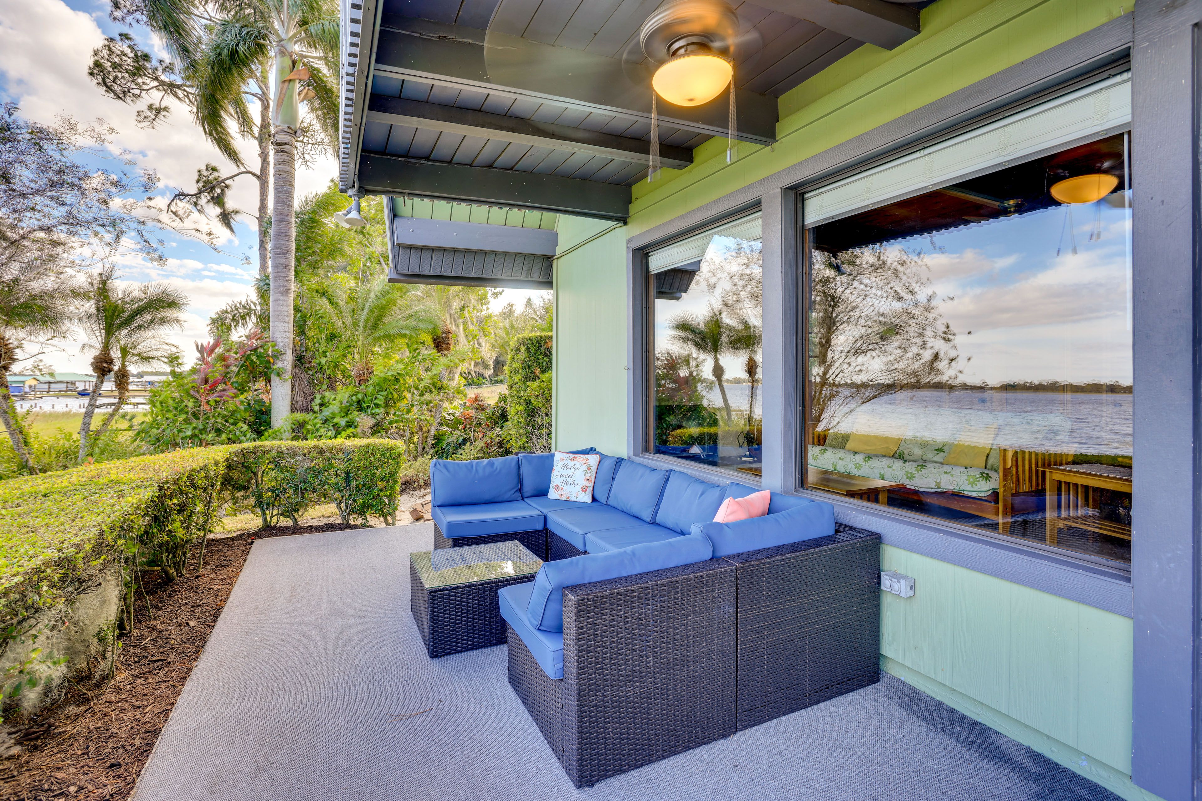 Covered Patio | Lounge Seating | Lake Views