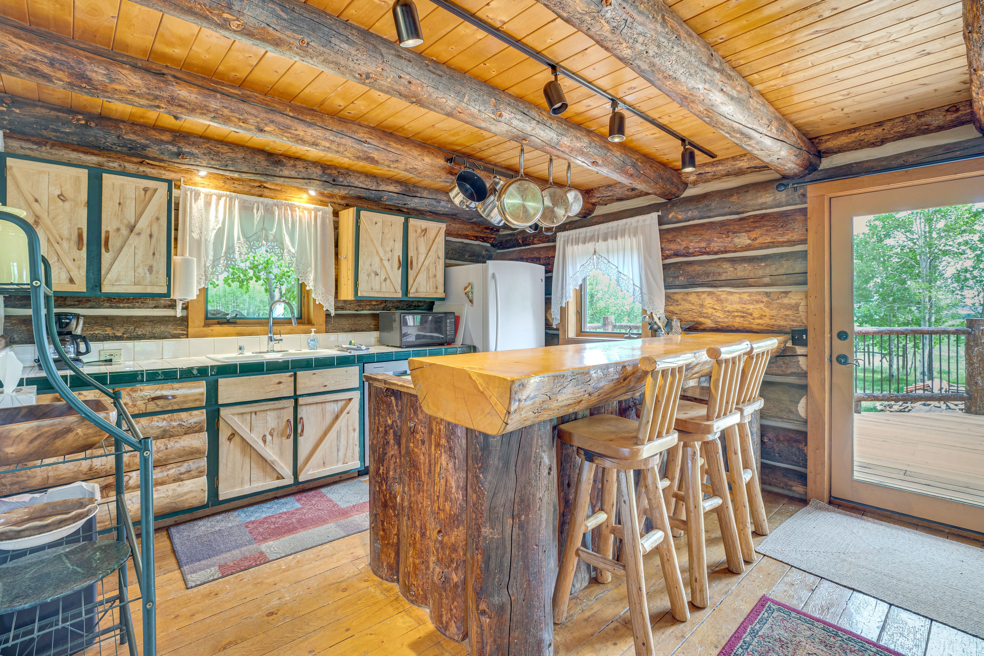 Kitchen | 1st Floor