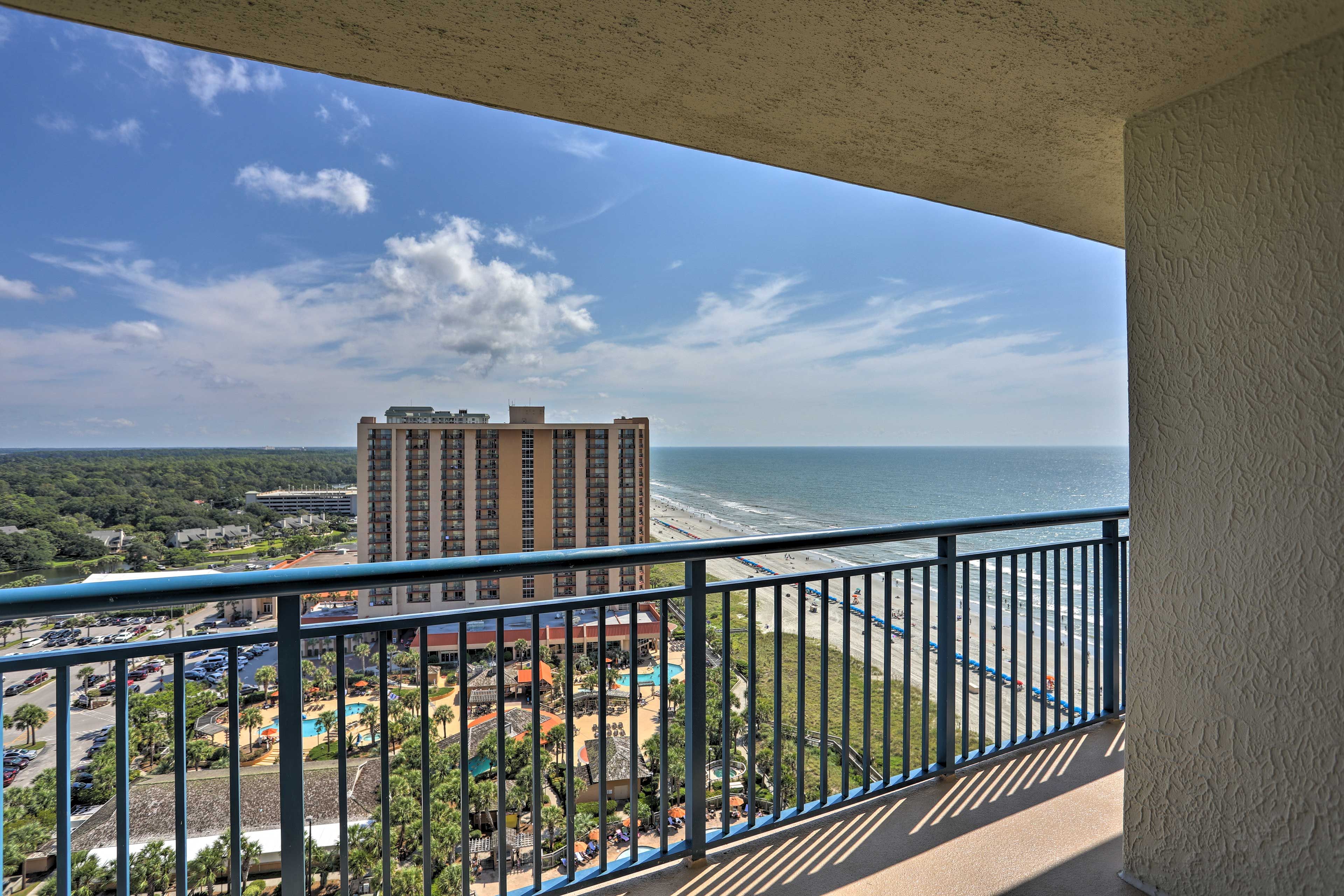 Step outside for stunning ocean views!