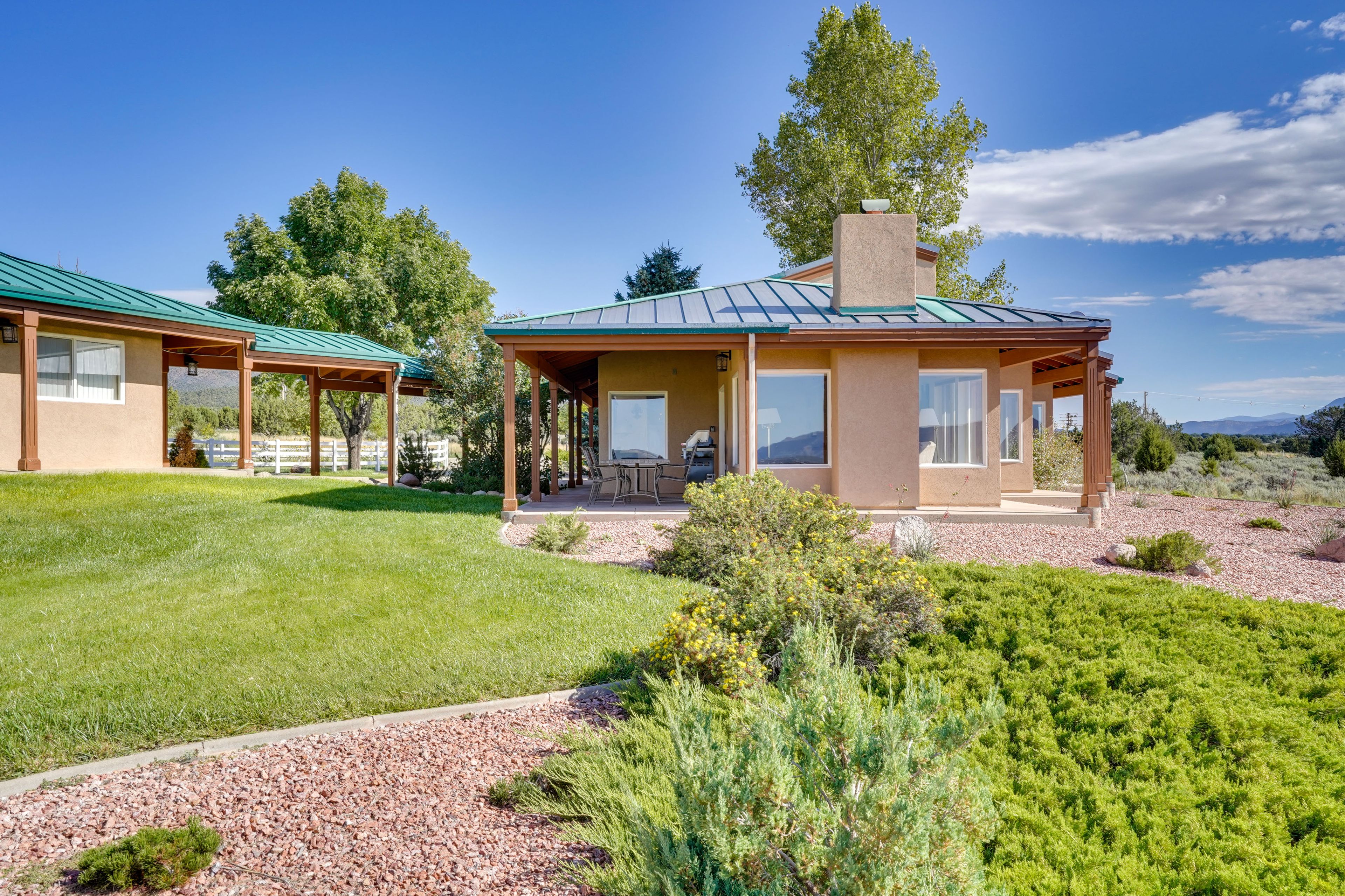 Exterior | Add'l Rental On-Site