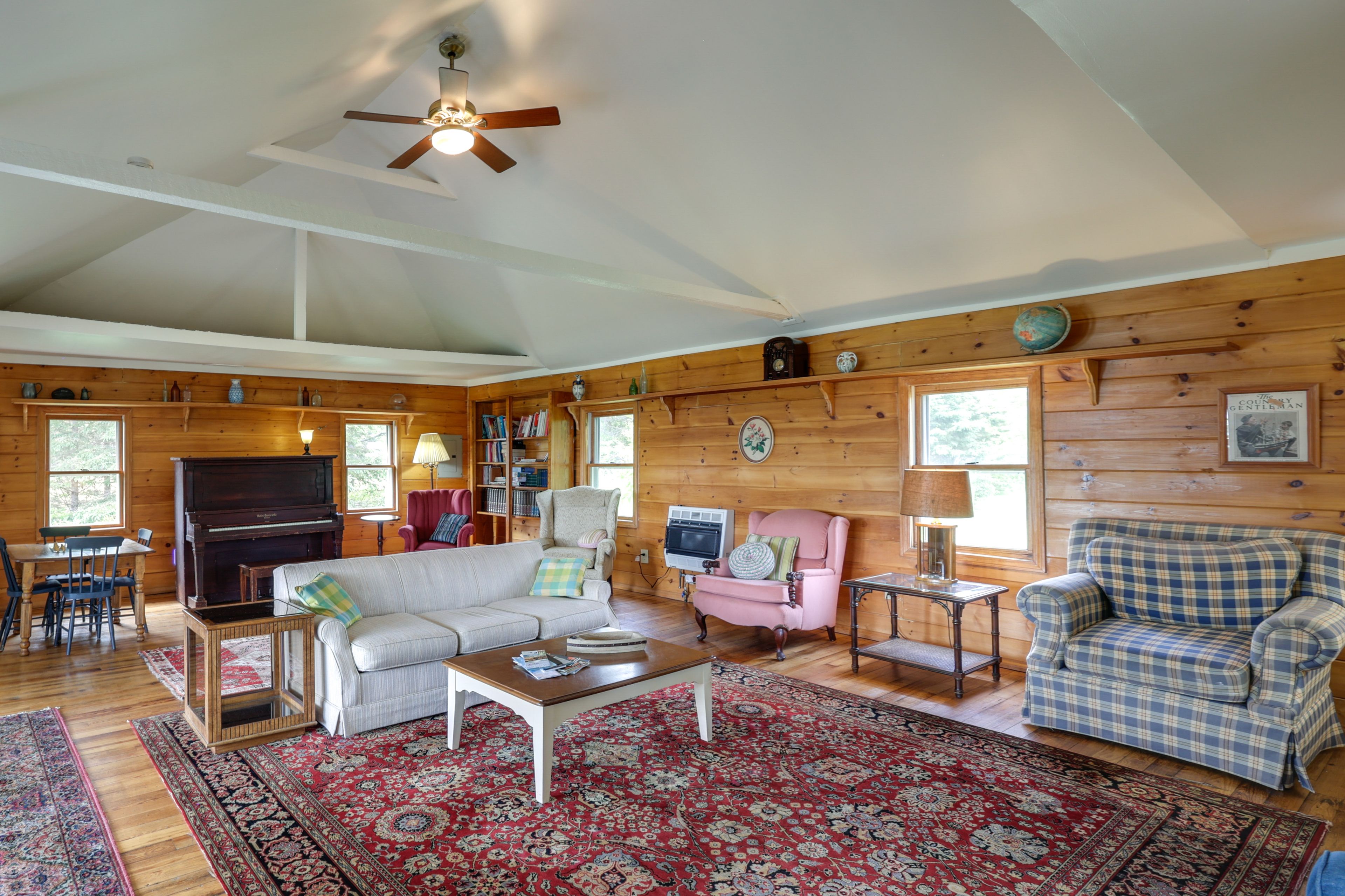 Living Room | 1st Floor