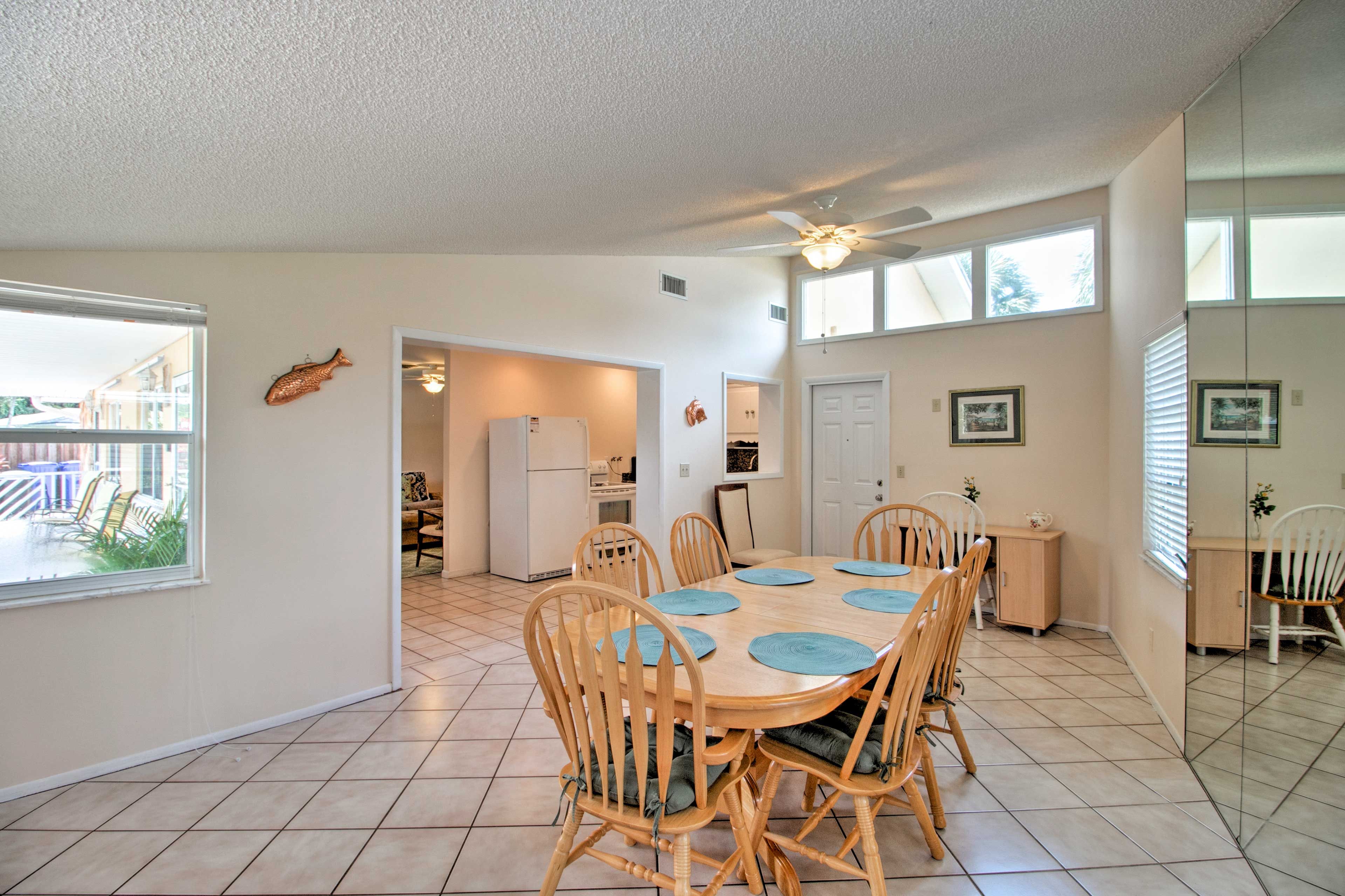 This is the perfect spot to play some cards on rainy days.