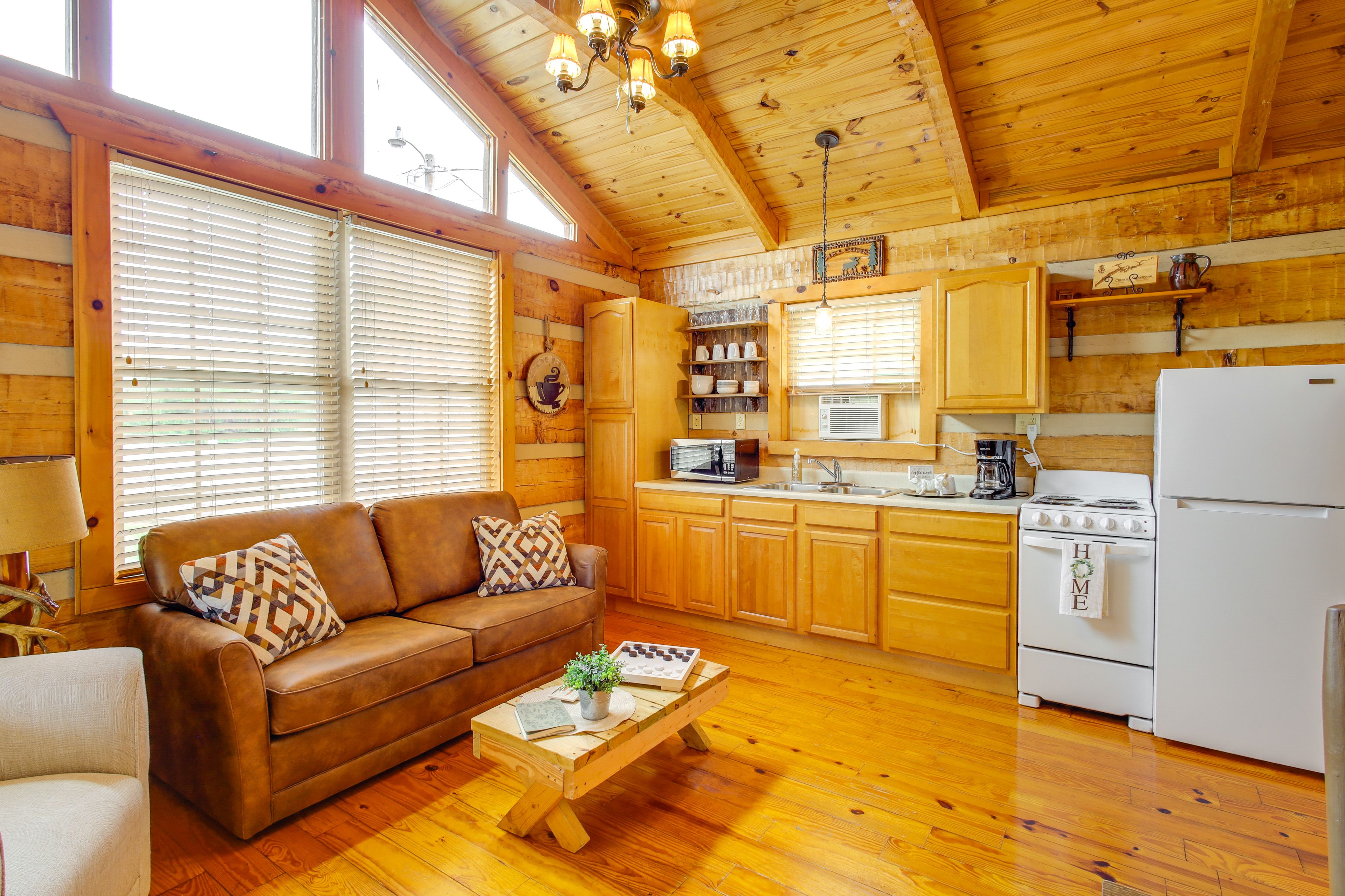 Living Room | Queen Sleeper Sofa