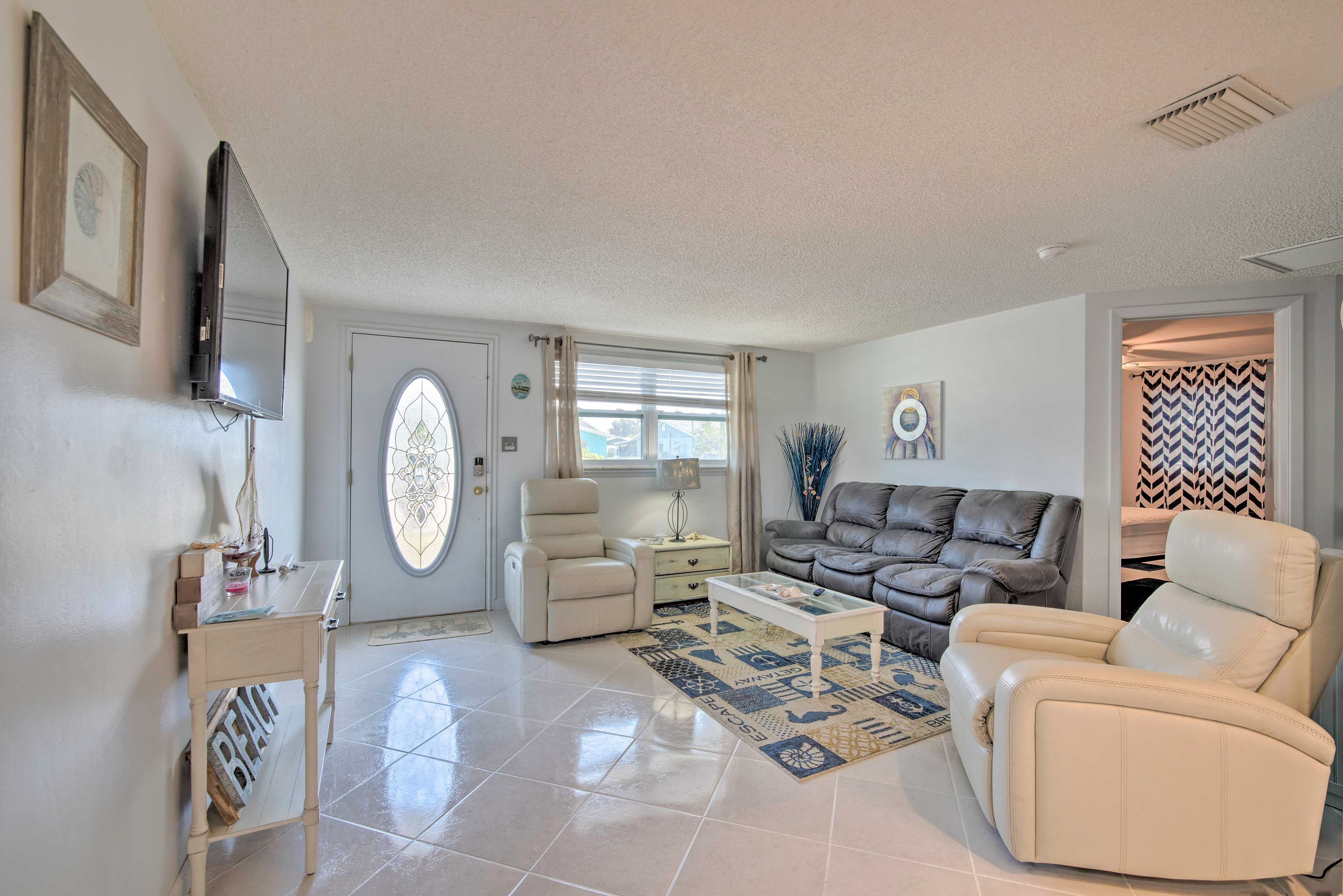 Living Room | Single-Story Home