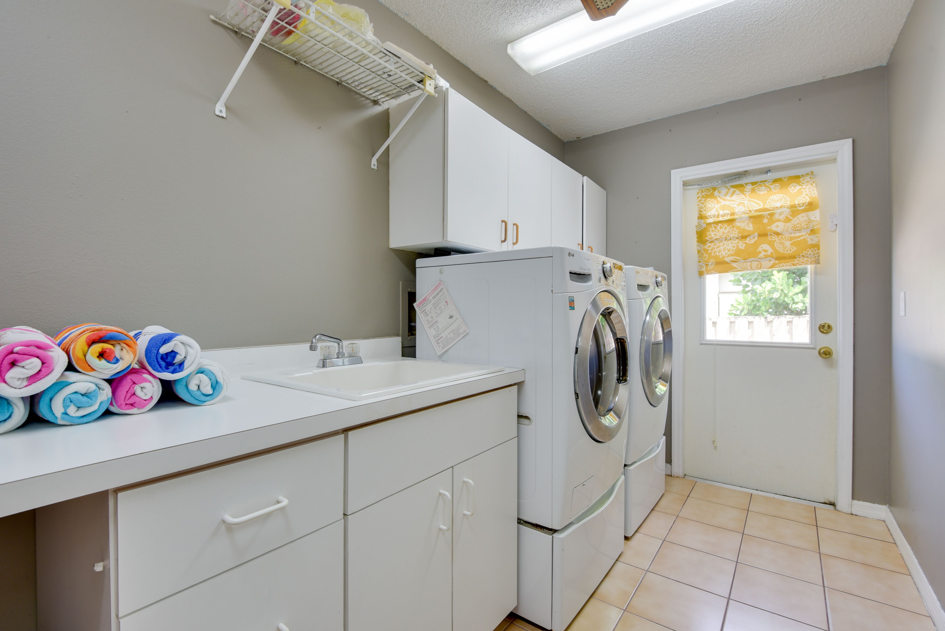 Washer & Dryer