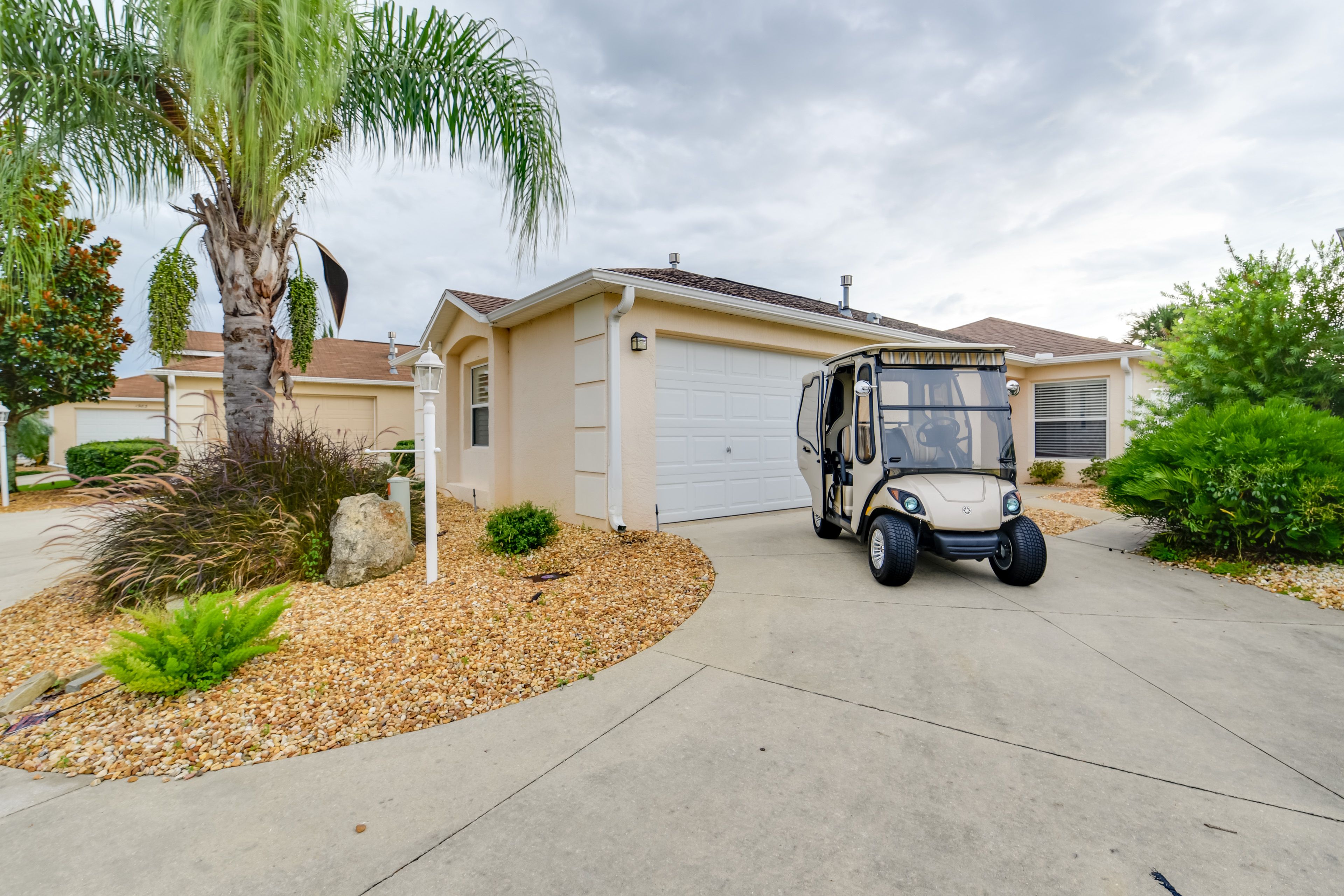 Home Exterior | Golf Cart