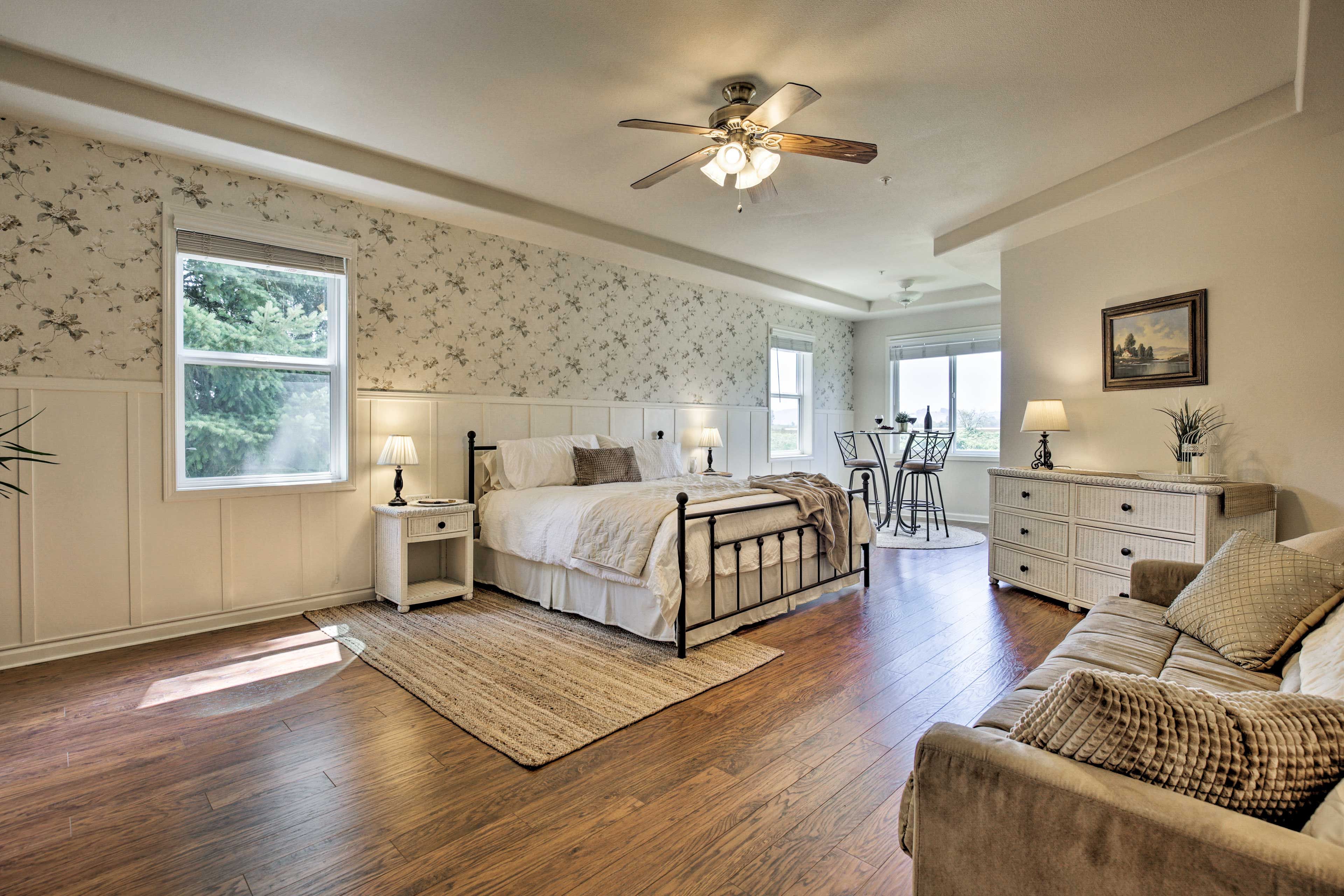 Bedroom 1 | King Bed | Sleeper Sofa