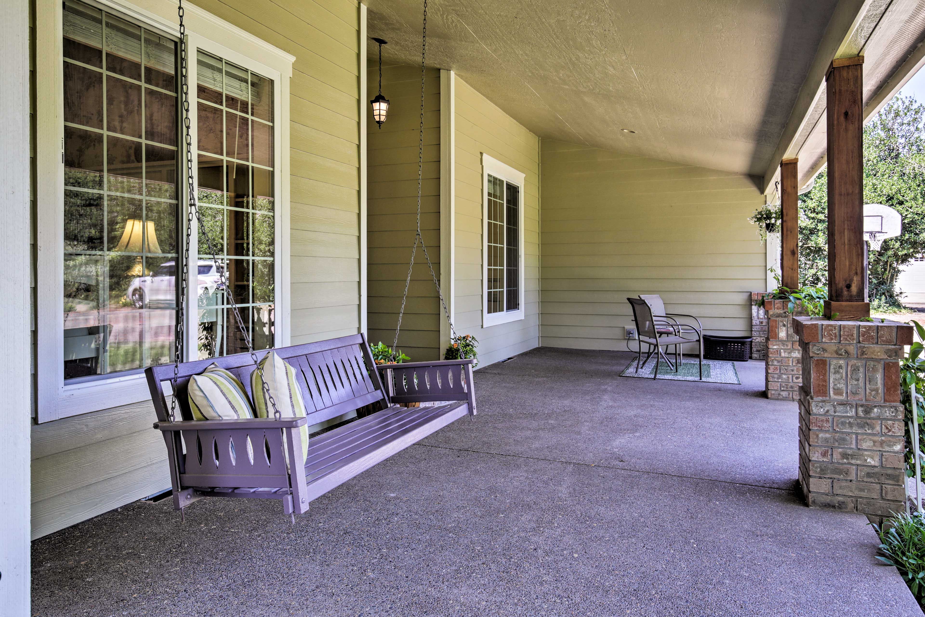 Private Front Porch