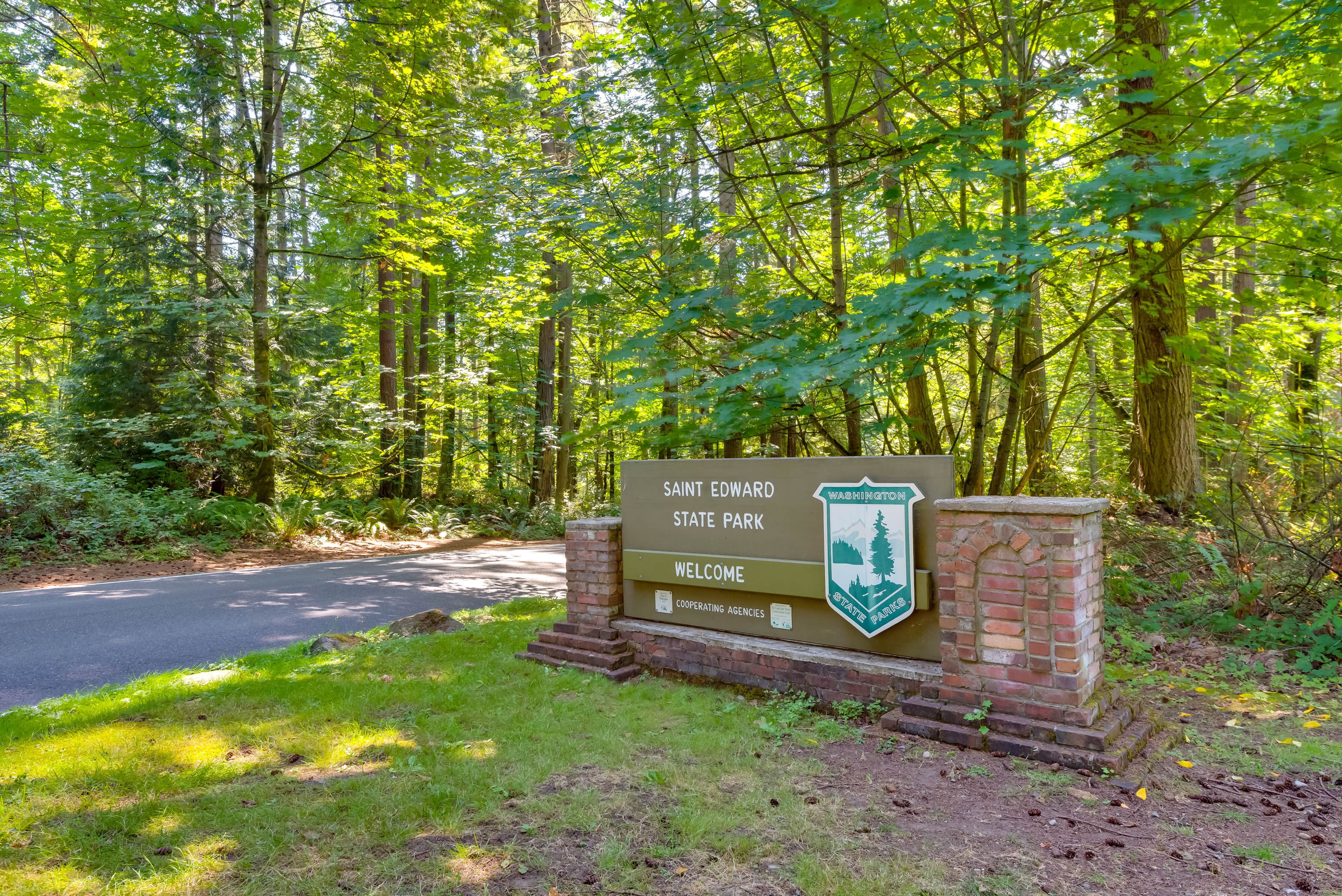 Saint Edward State Park Nearby