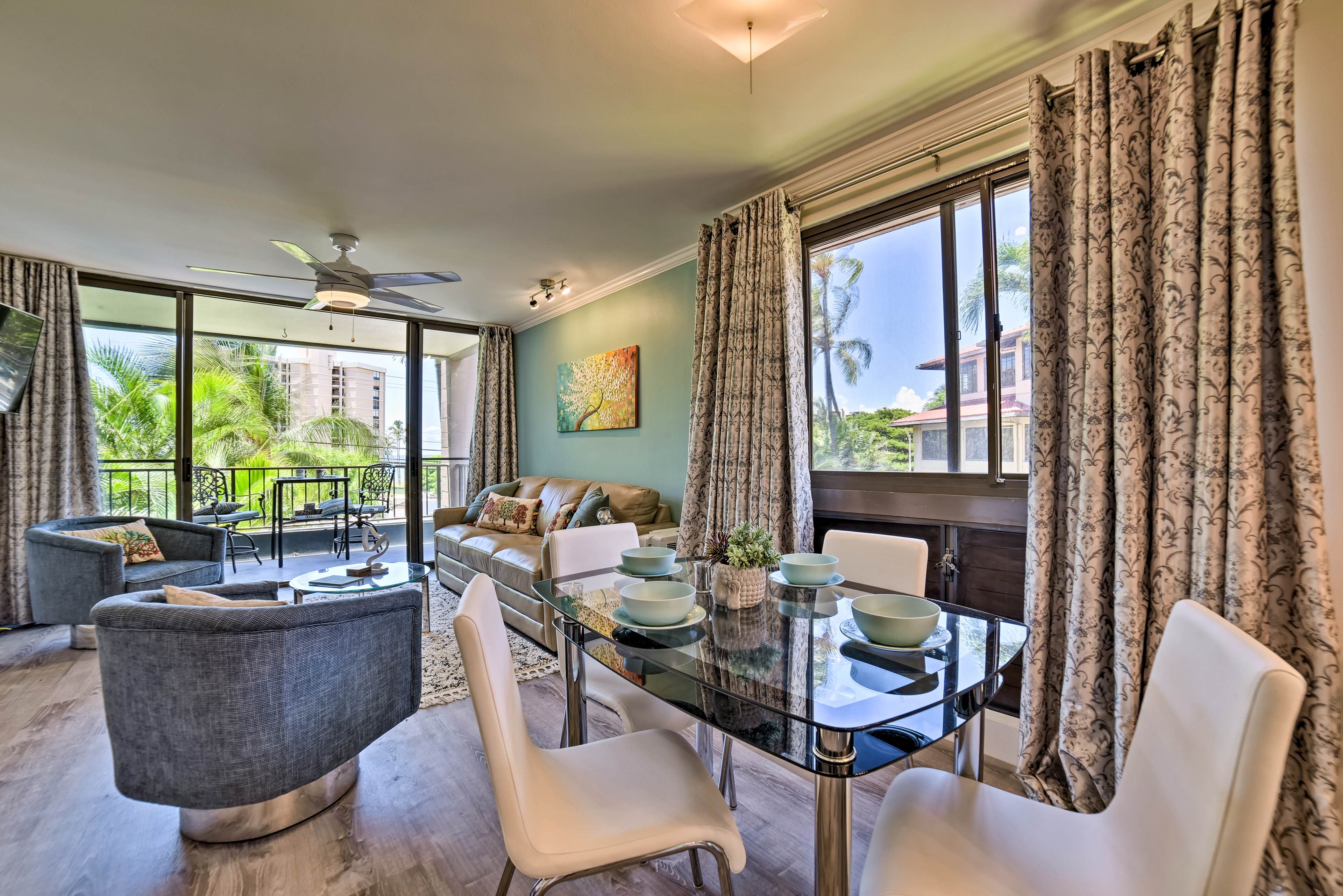 Dining Space | Dishware/Flatware