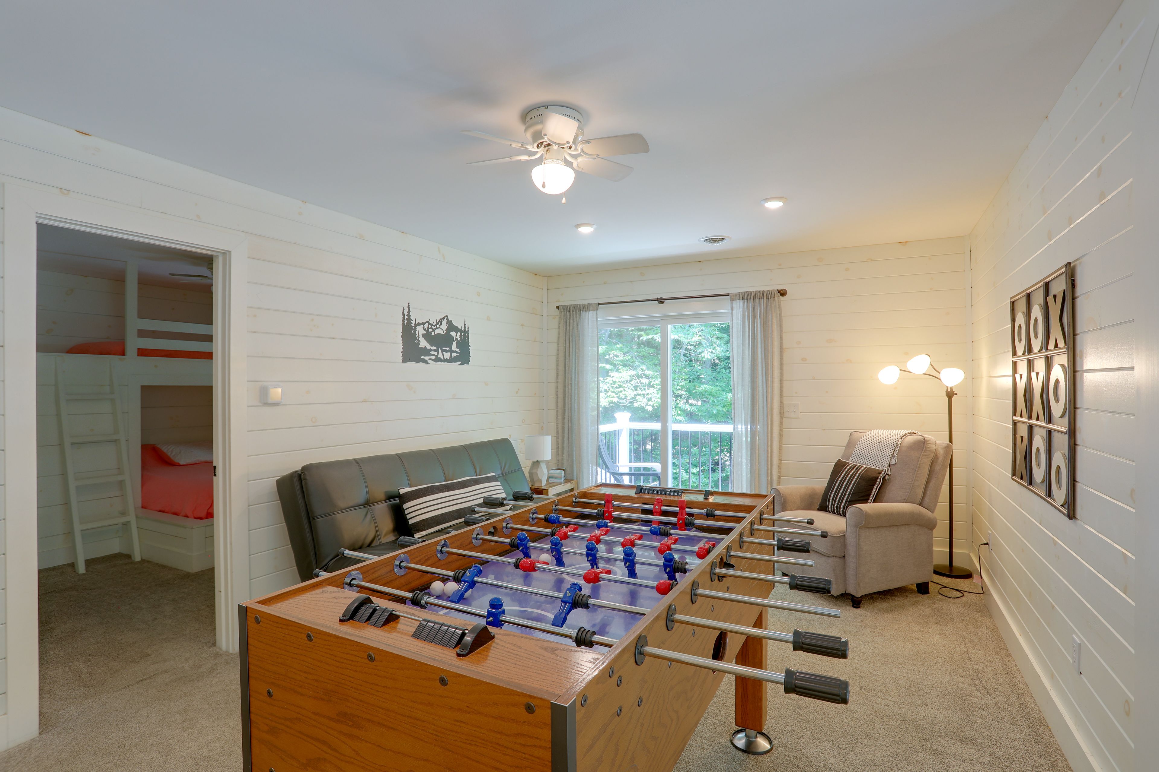 Loft | Futon | 2nd Floor