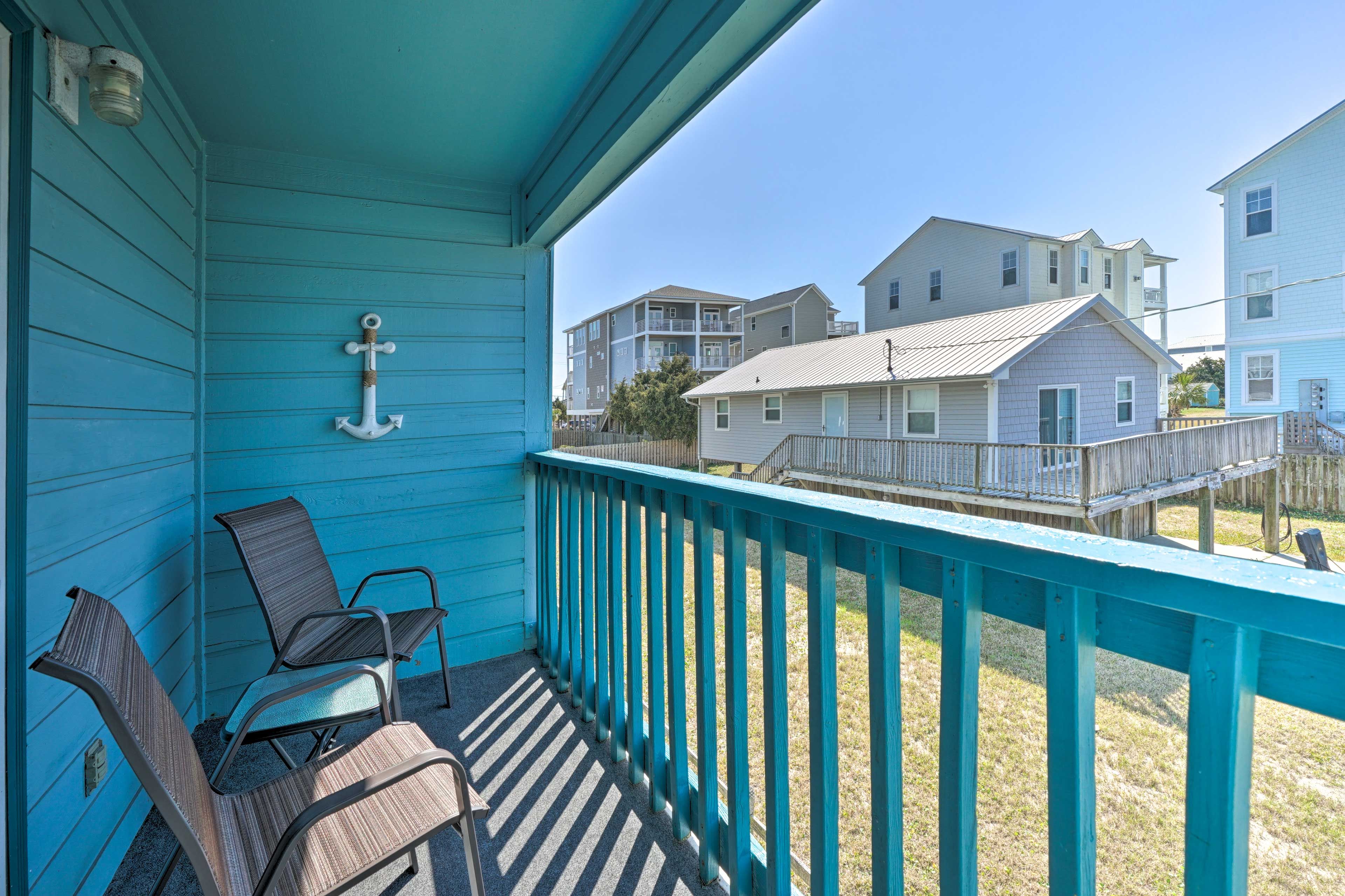 Carolina Beach Vacation Rental | 2BR | 2BA | 860 Sq Ft | Stairs Required