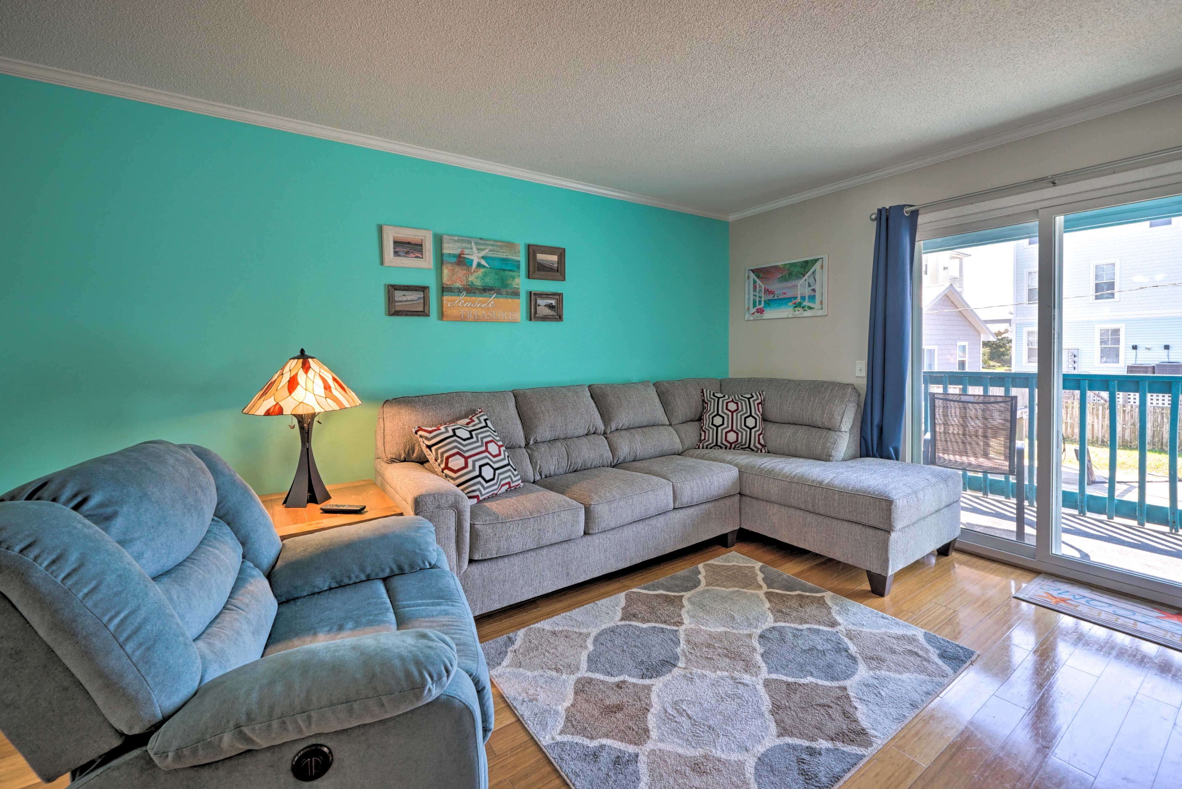 Living Room | Cable TV