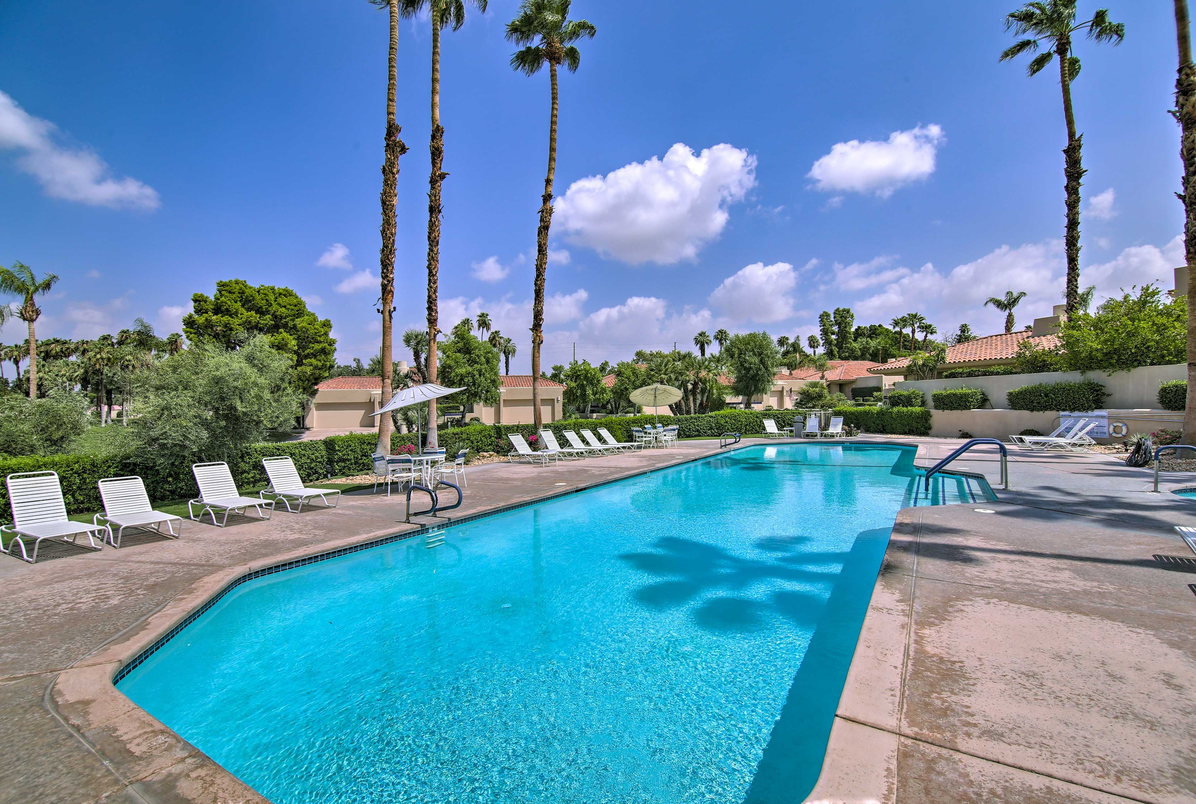 Rancho Mirage Country Club has numerous community pools.