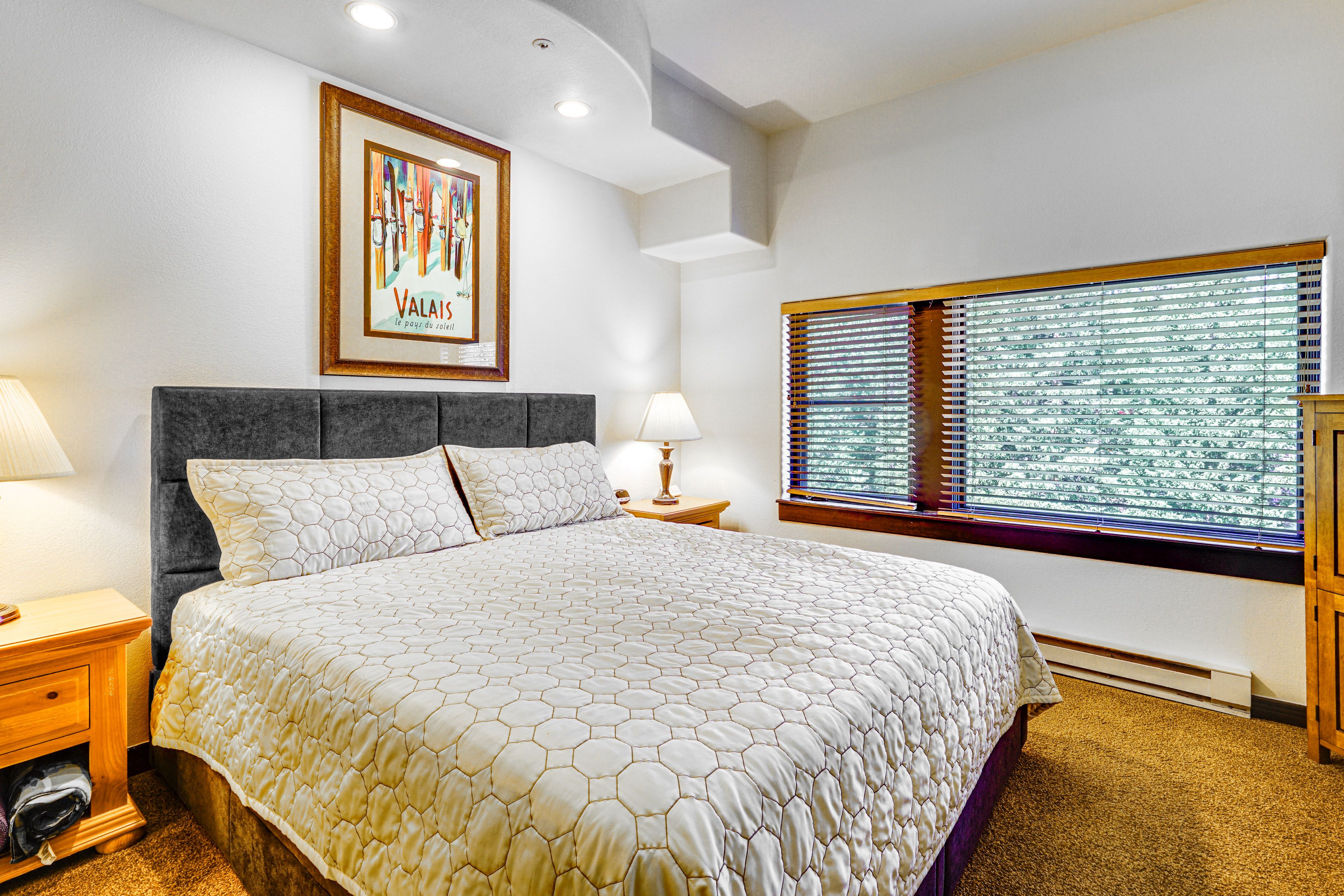 Bedroom 1 | King Bed | Linens Provided