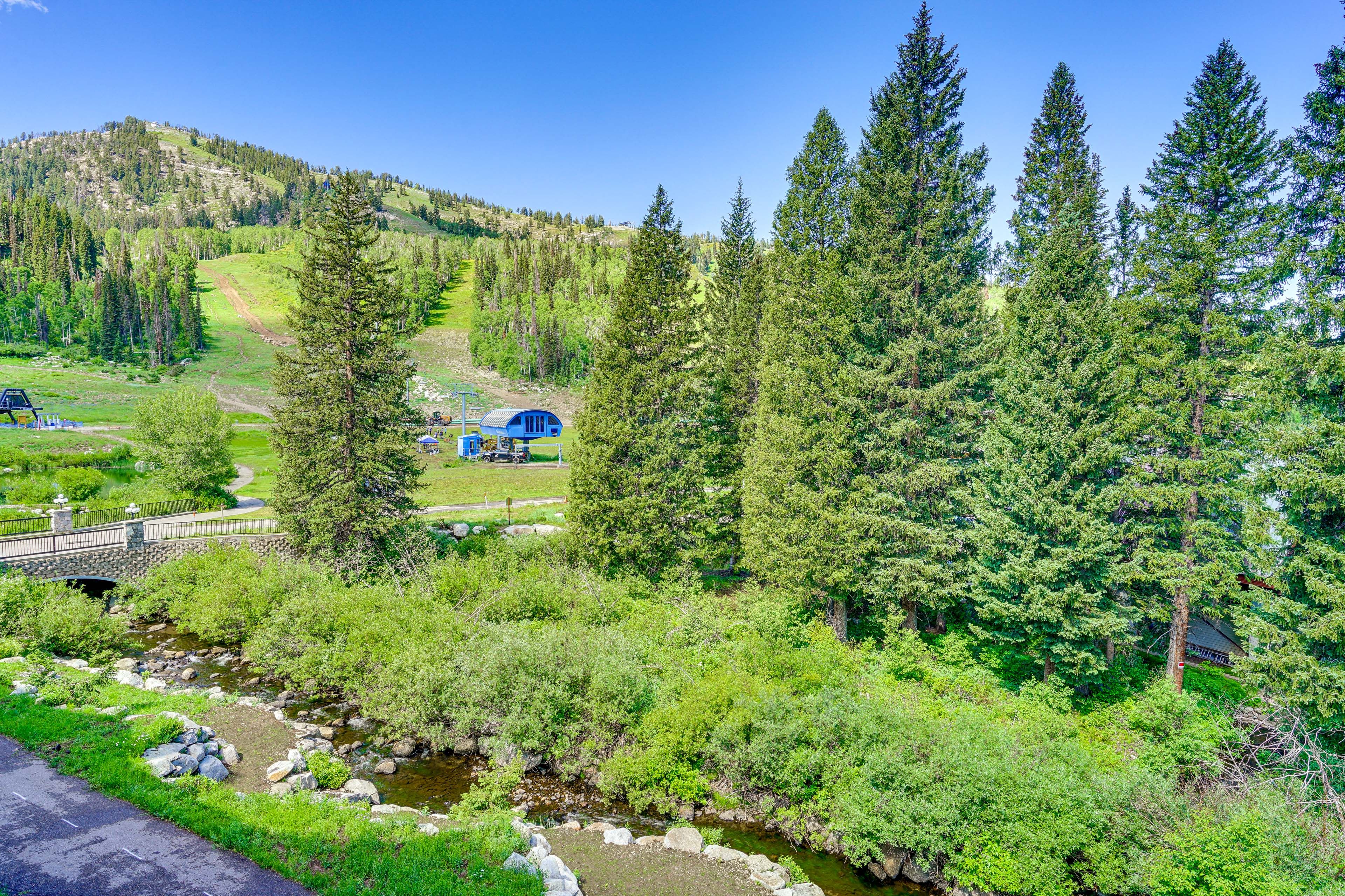 Salt Lake City Vacation Rental | 2BR | 3BA | 1,300 Sq Ft | Step-Free Access