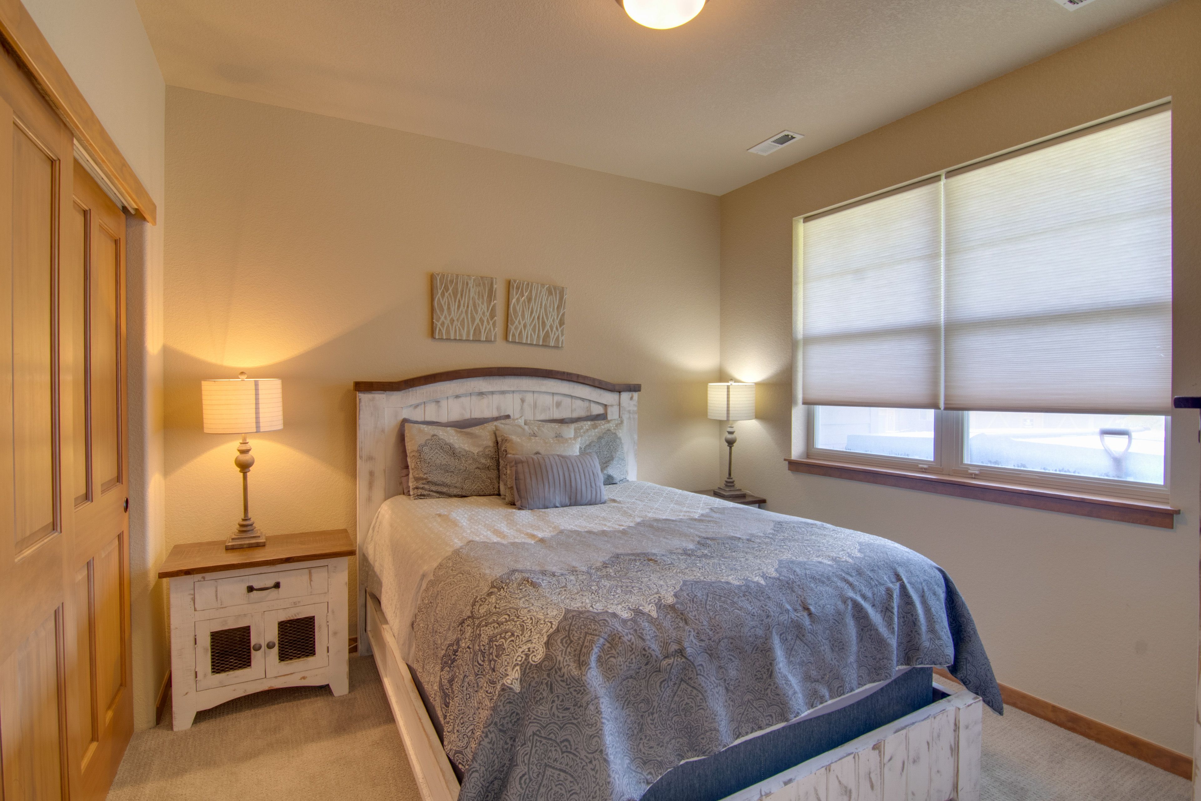 Bedroom 2 | Queen Bed | Linens Provided