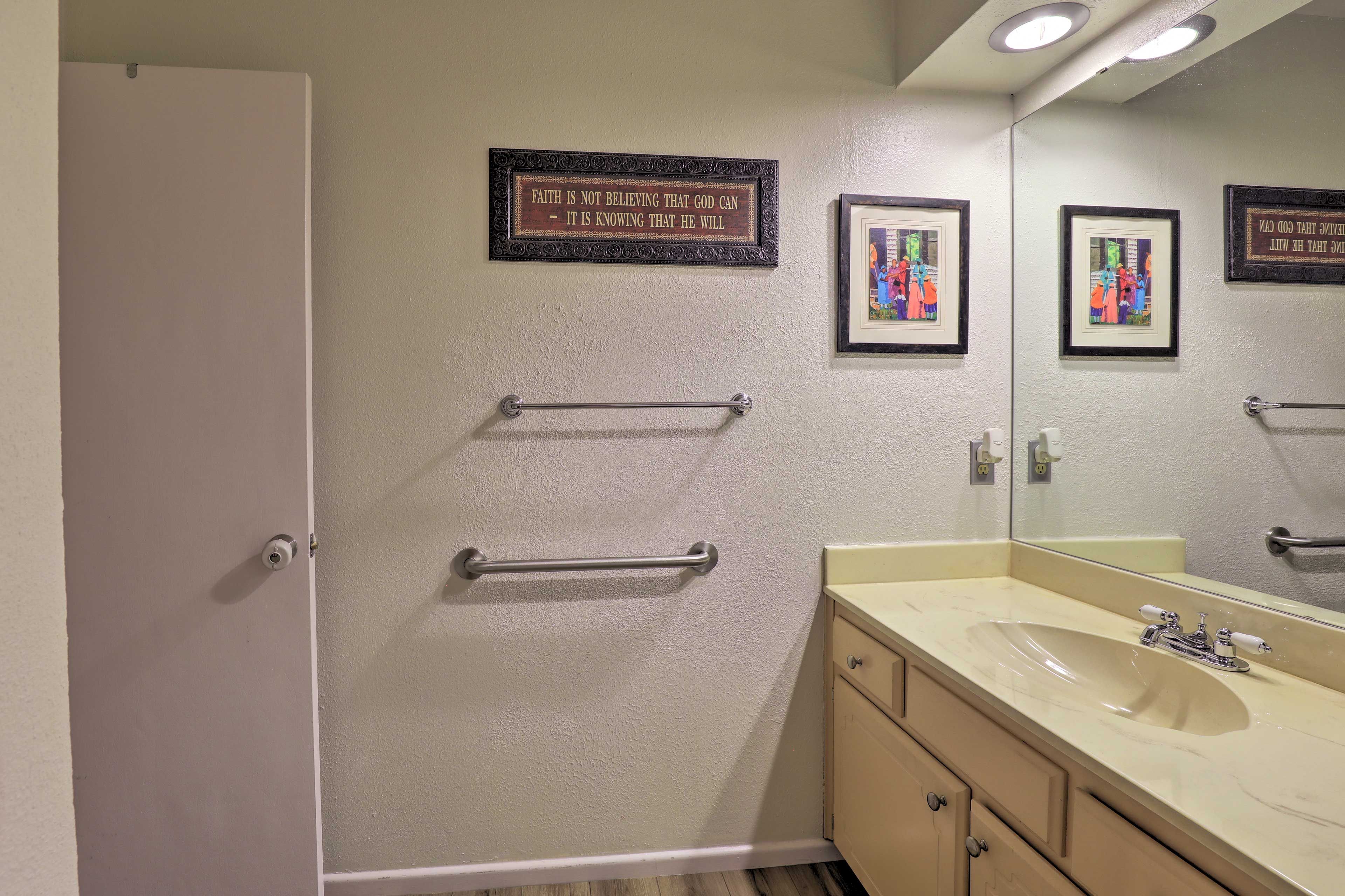 Full Bathroom