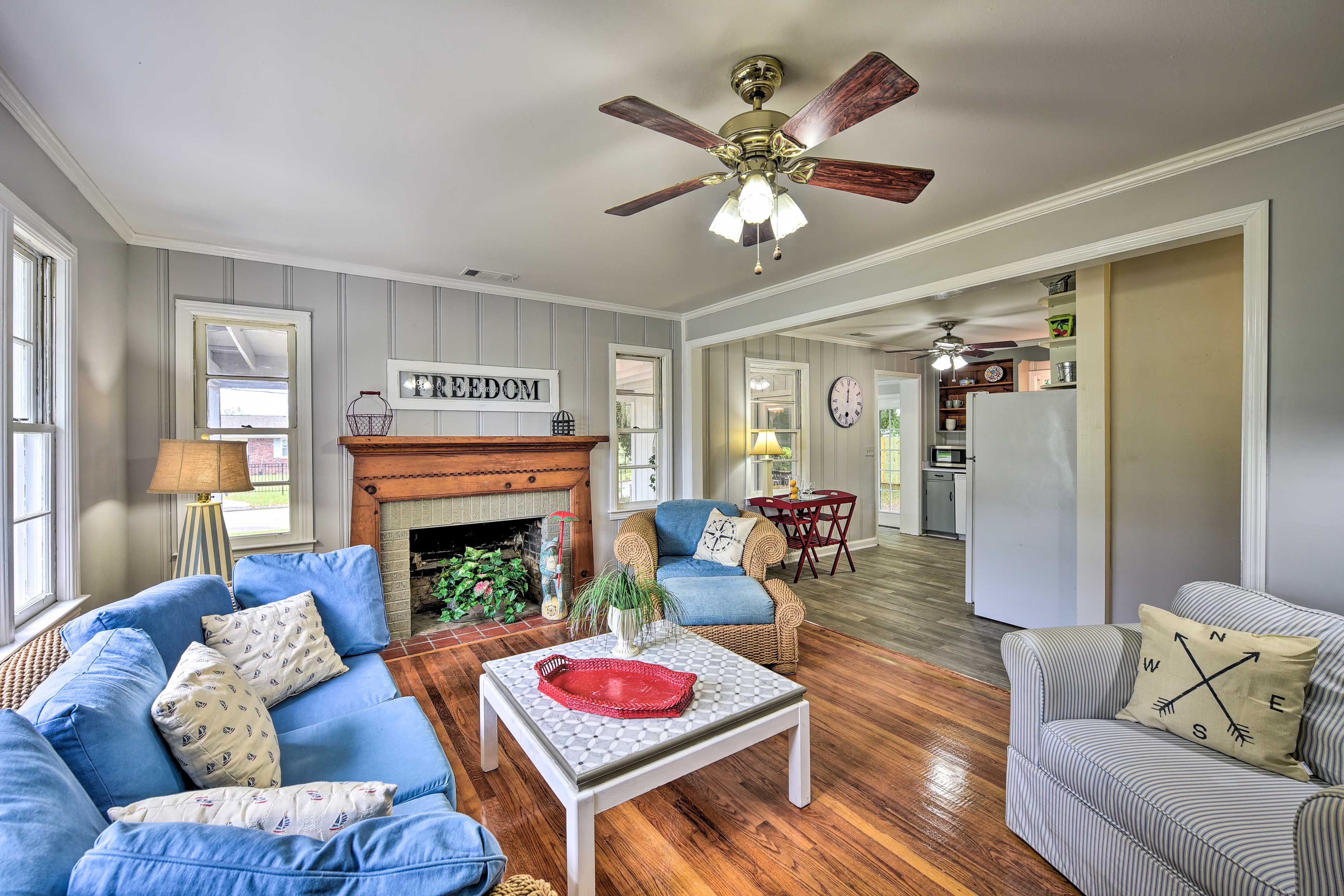 Beaufort Vacation Rental | 3BR | 1BA | 1,100 Sq Ft | Steps to Enter