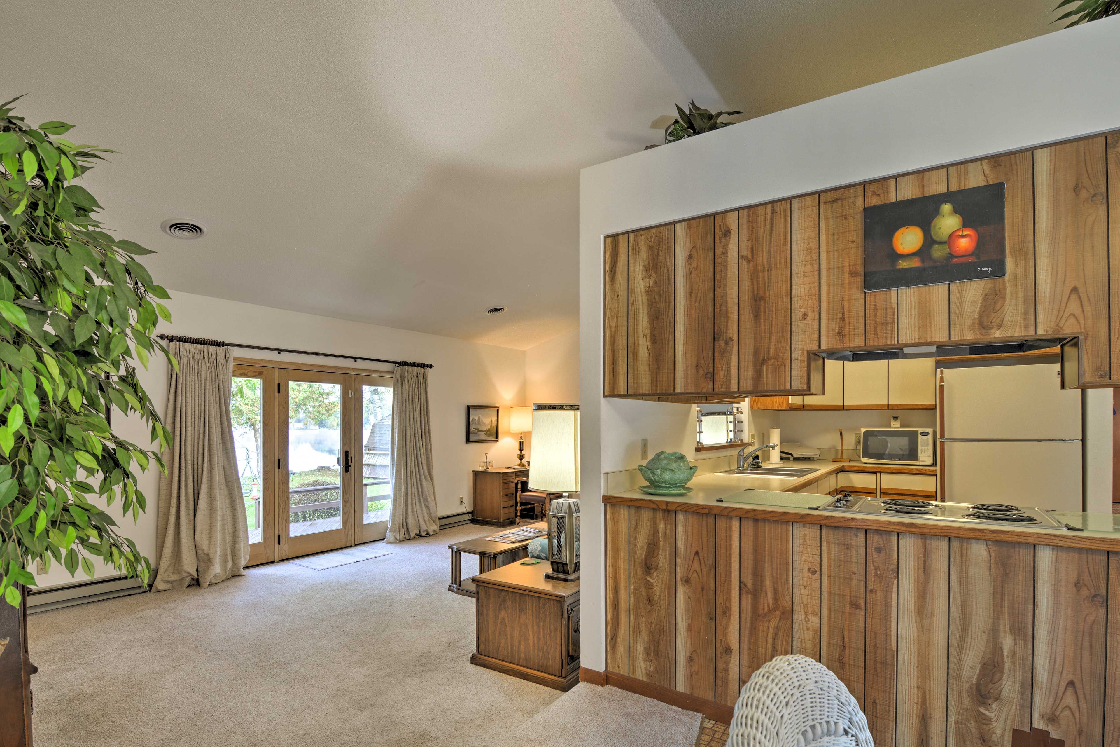 Hungry? Make your way to the well-quipped kitchen.
