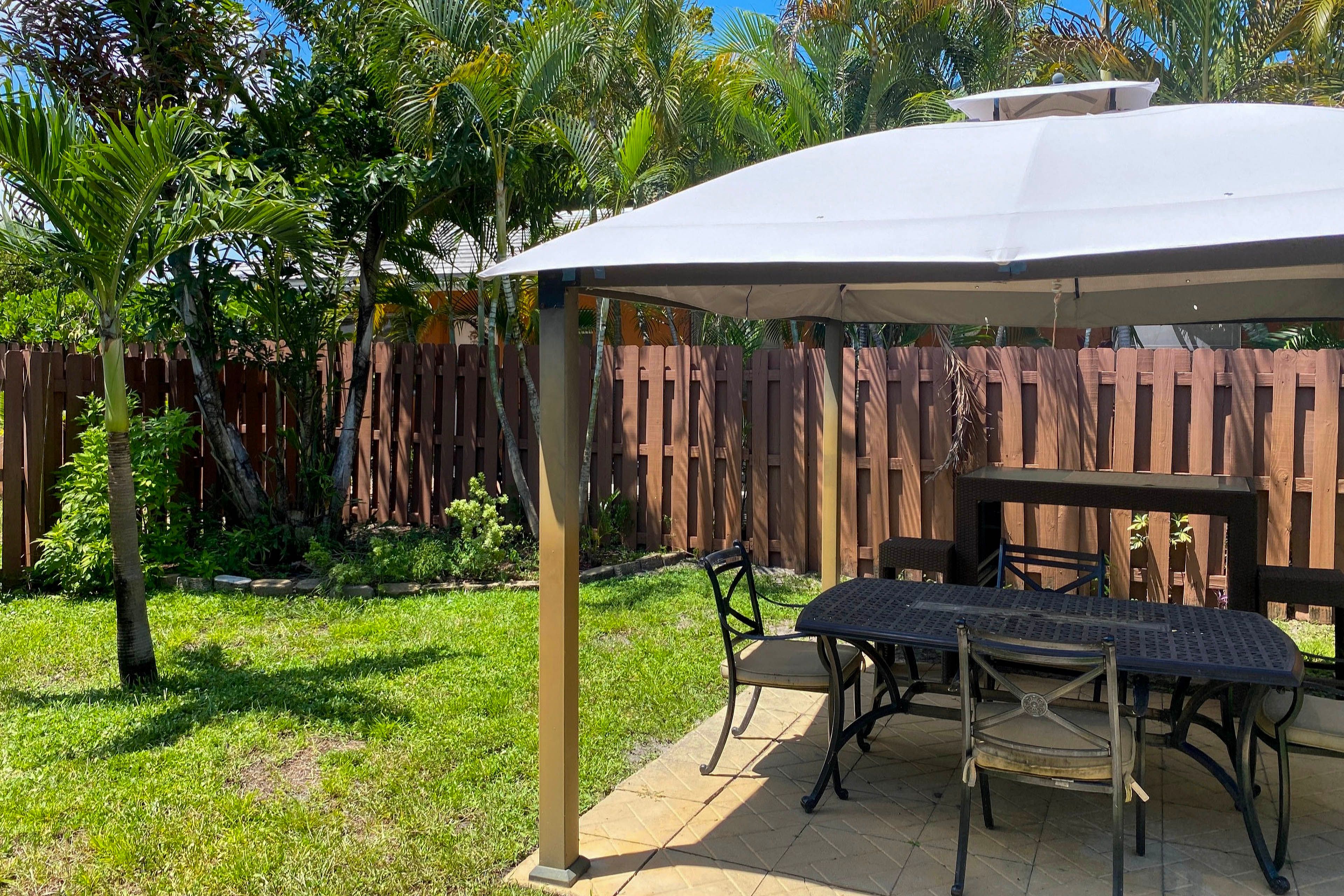 Pompano Beach Vacation Rental | 1BR | 1BA | 615 Sq Ft