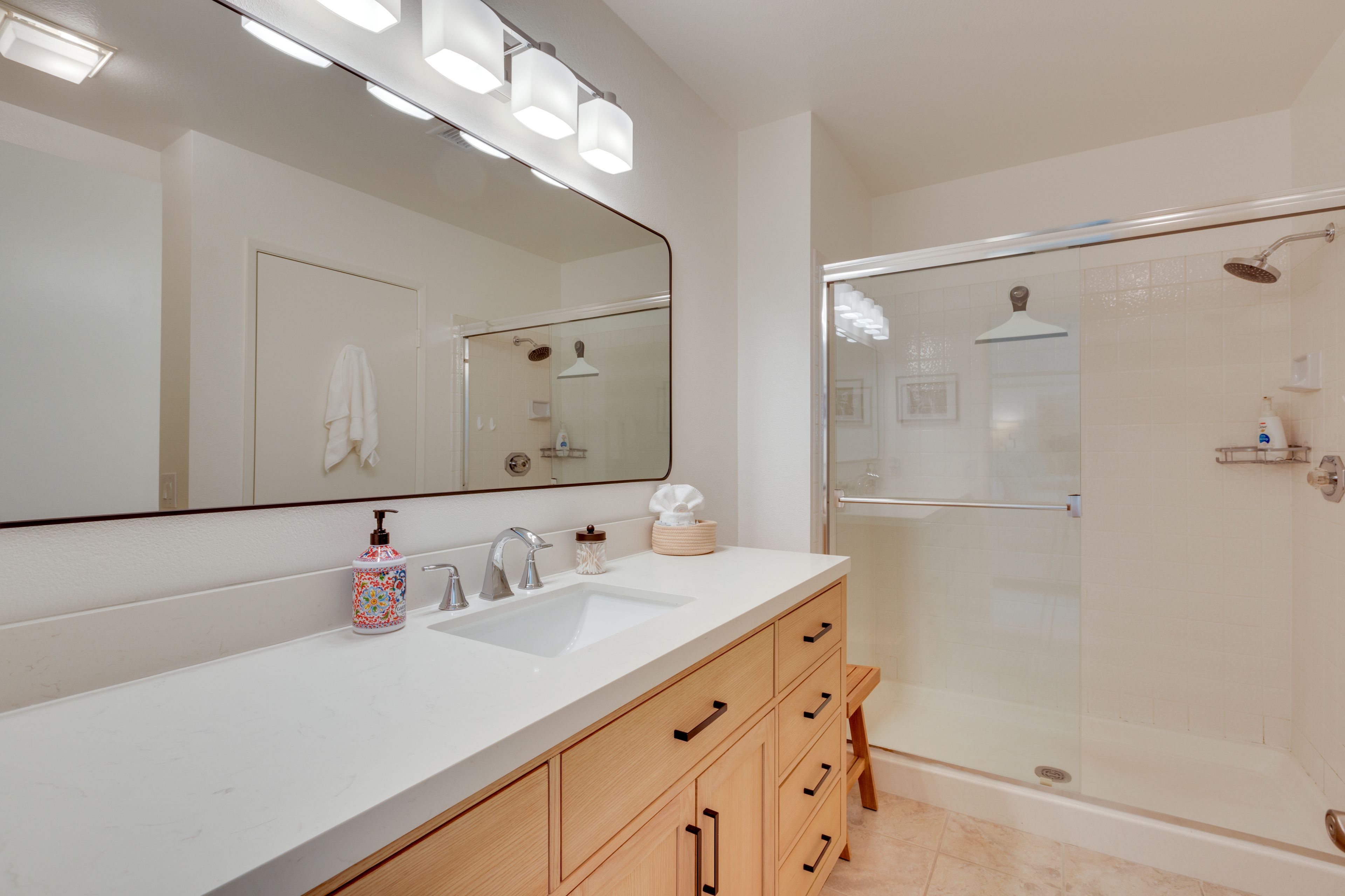 Full En-Suite Bathroom