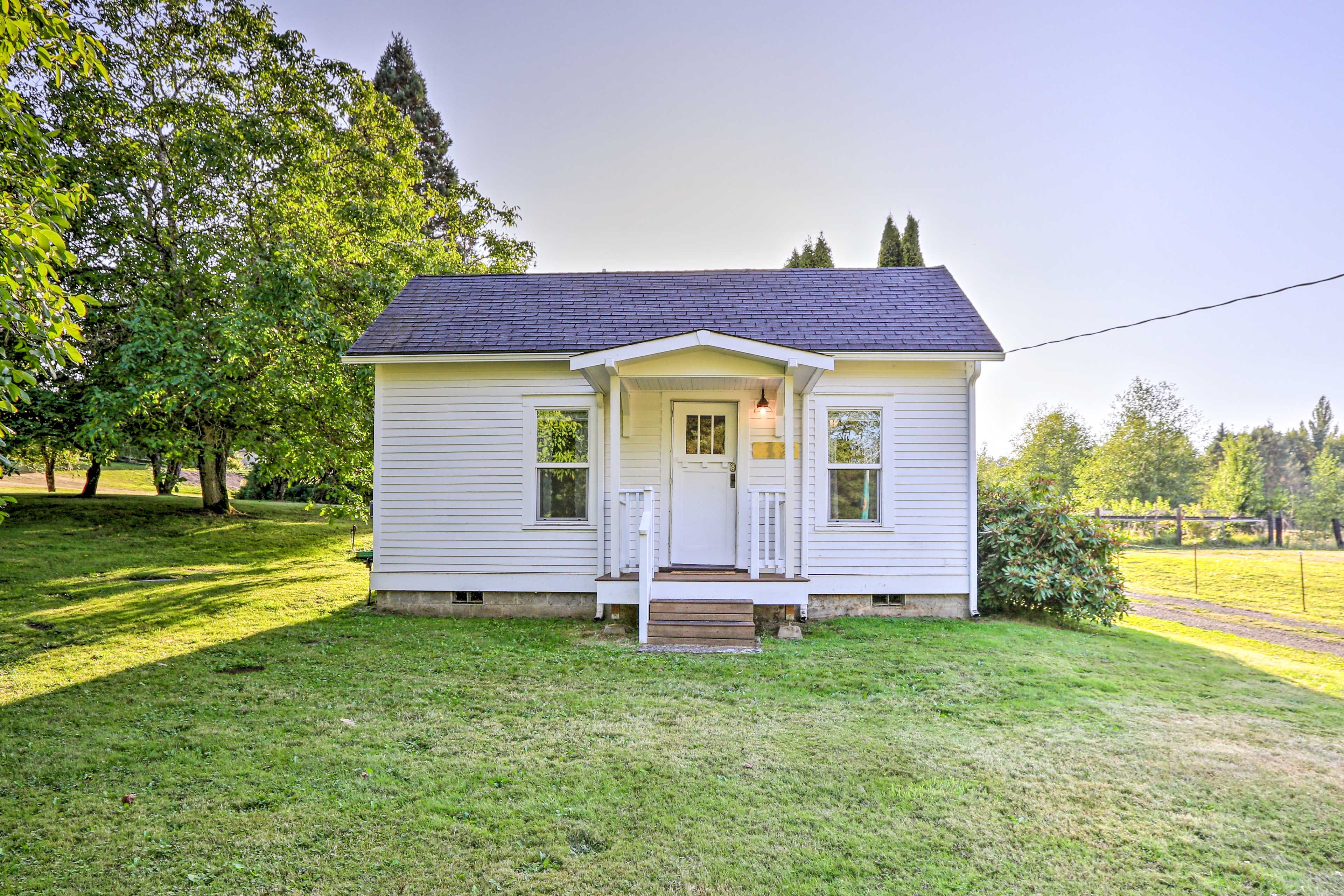 Ferndale Vacation Rental | 3BR | 1BA | Stairs Required | 1,260 Sq Ft