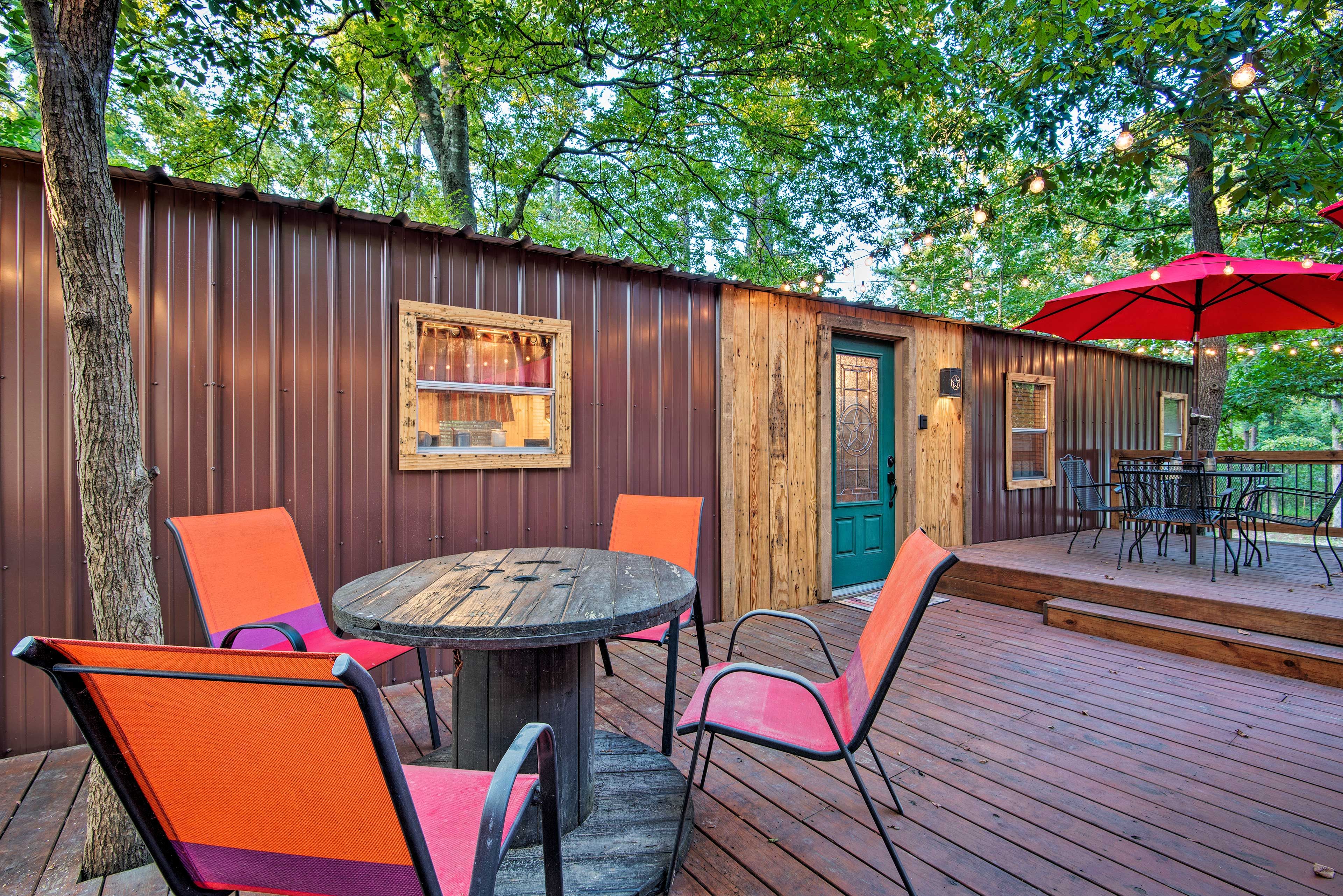 Private Deck | Outdoor Dining | Gas Grill