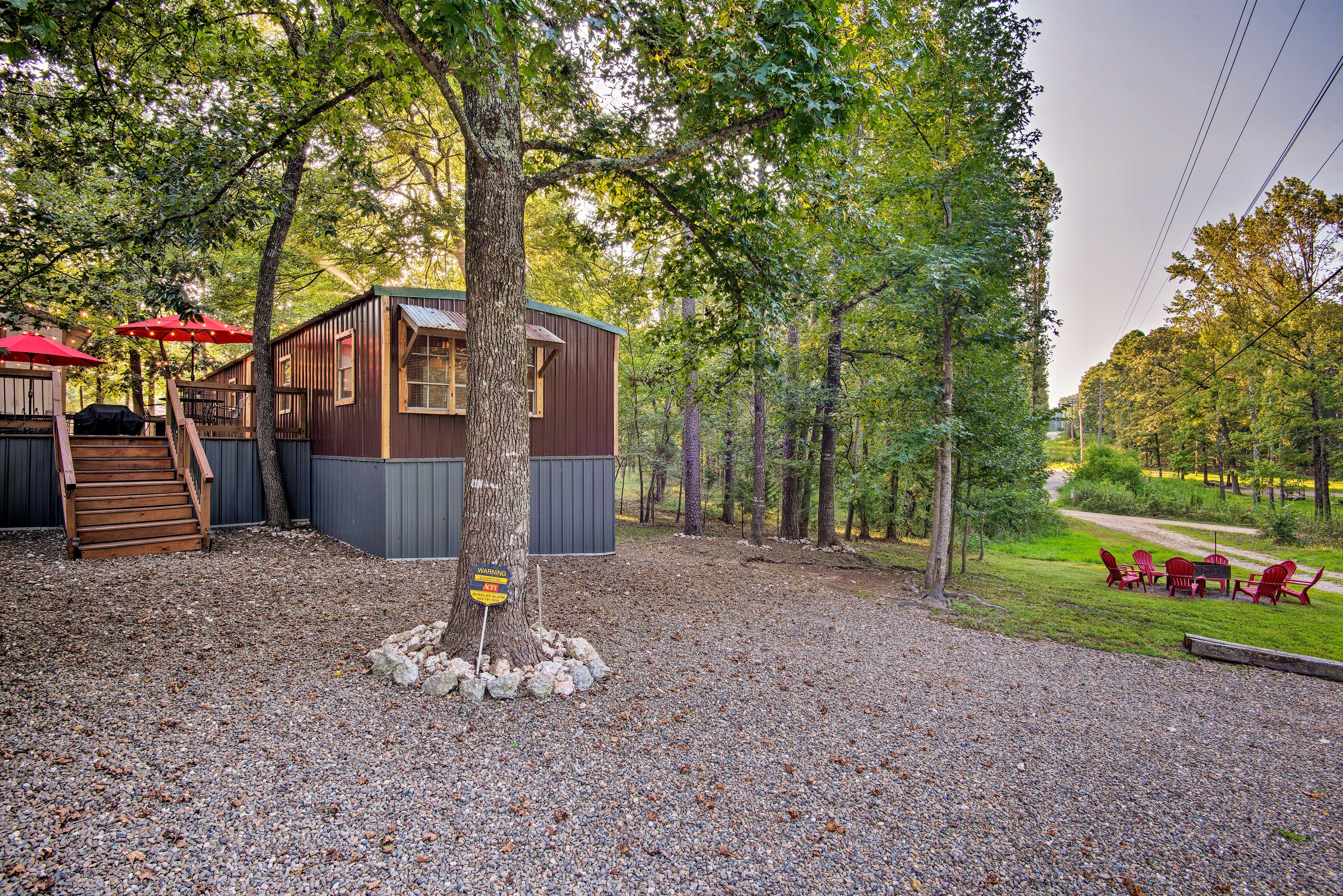 Parking | Driveway (3 Vehicles) | Street Parking