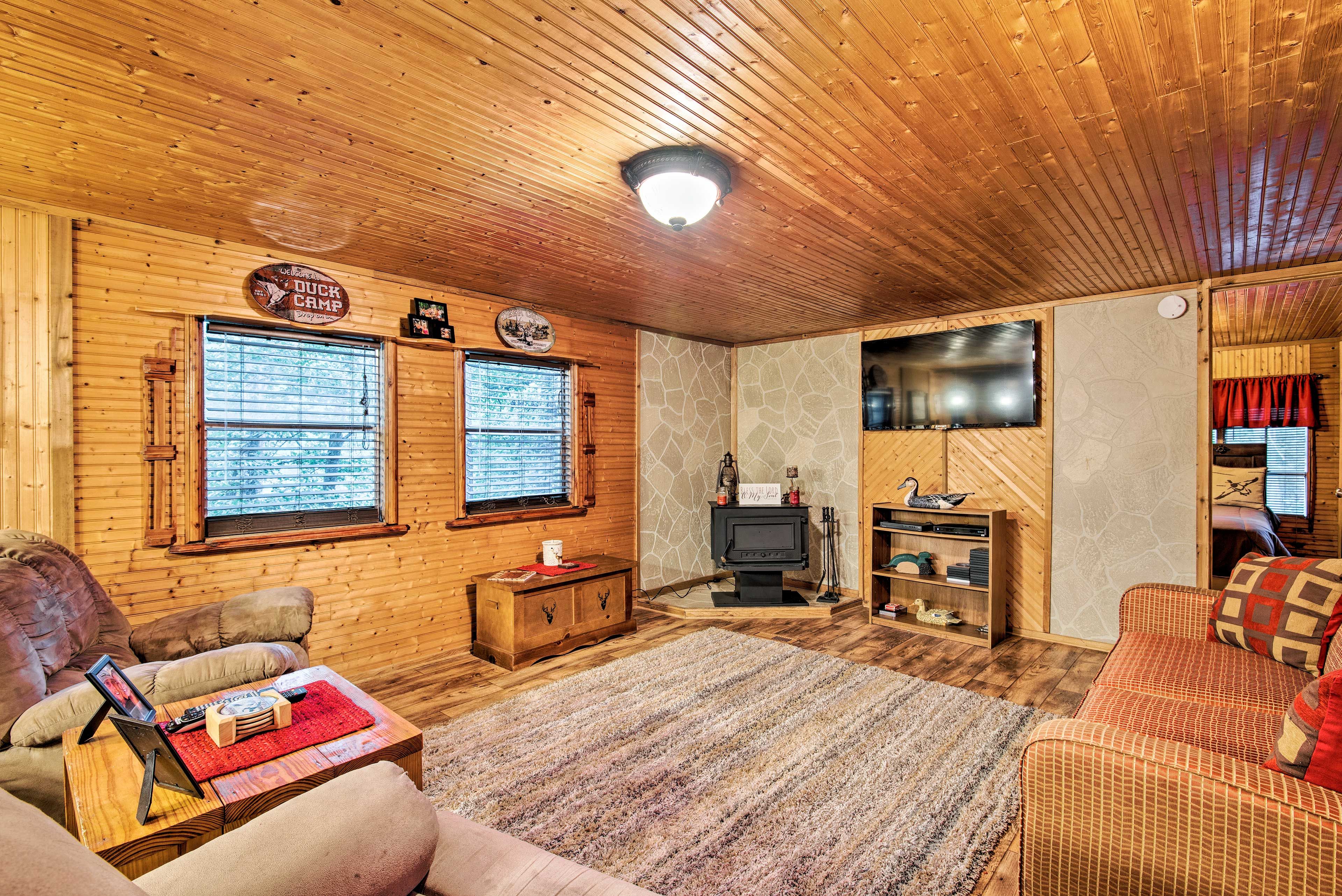 Living Room | Sleeper Sofa