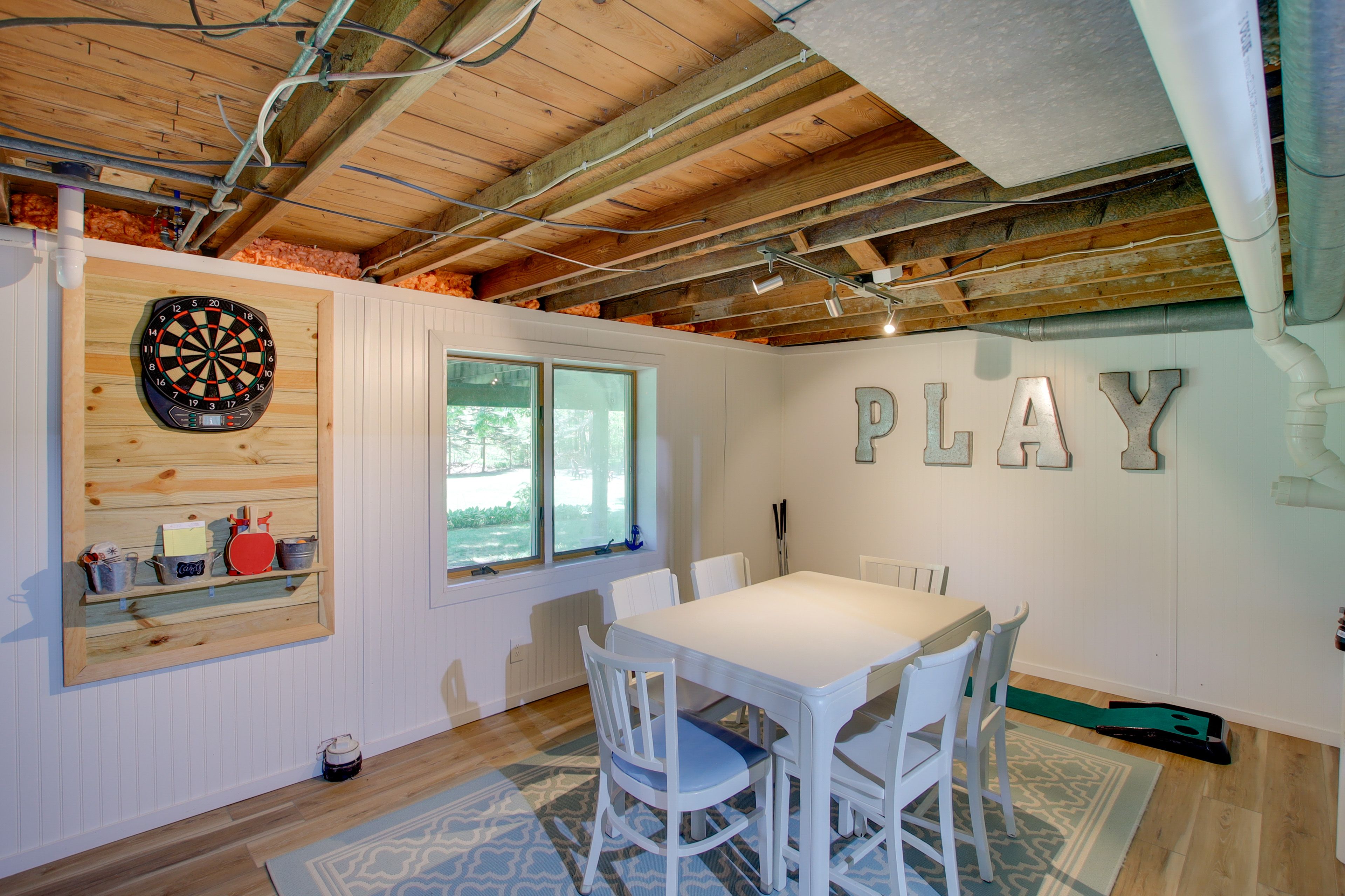 Game Room | Dart Board | Putting Game