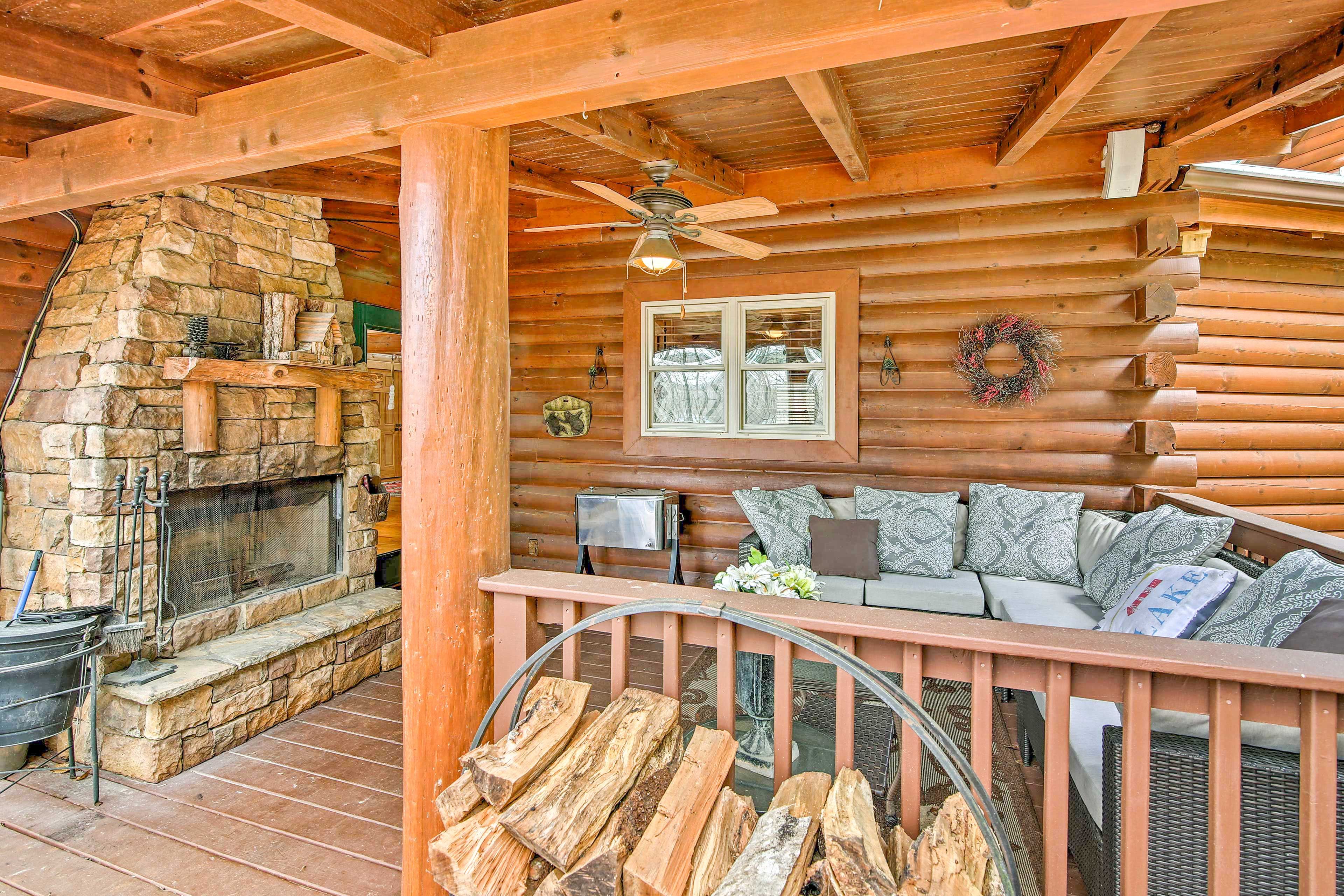 Covered Deck | Outdoor Fireplace
