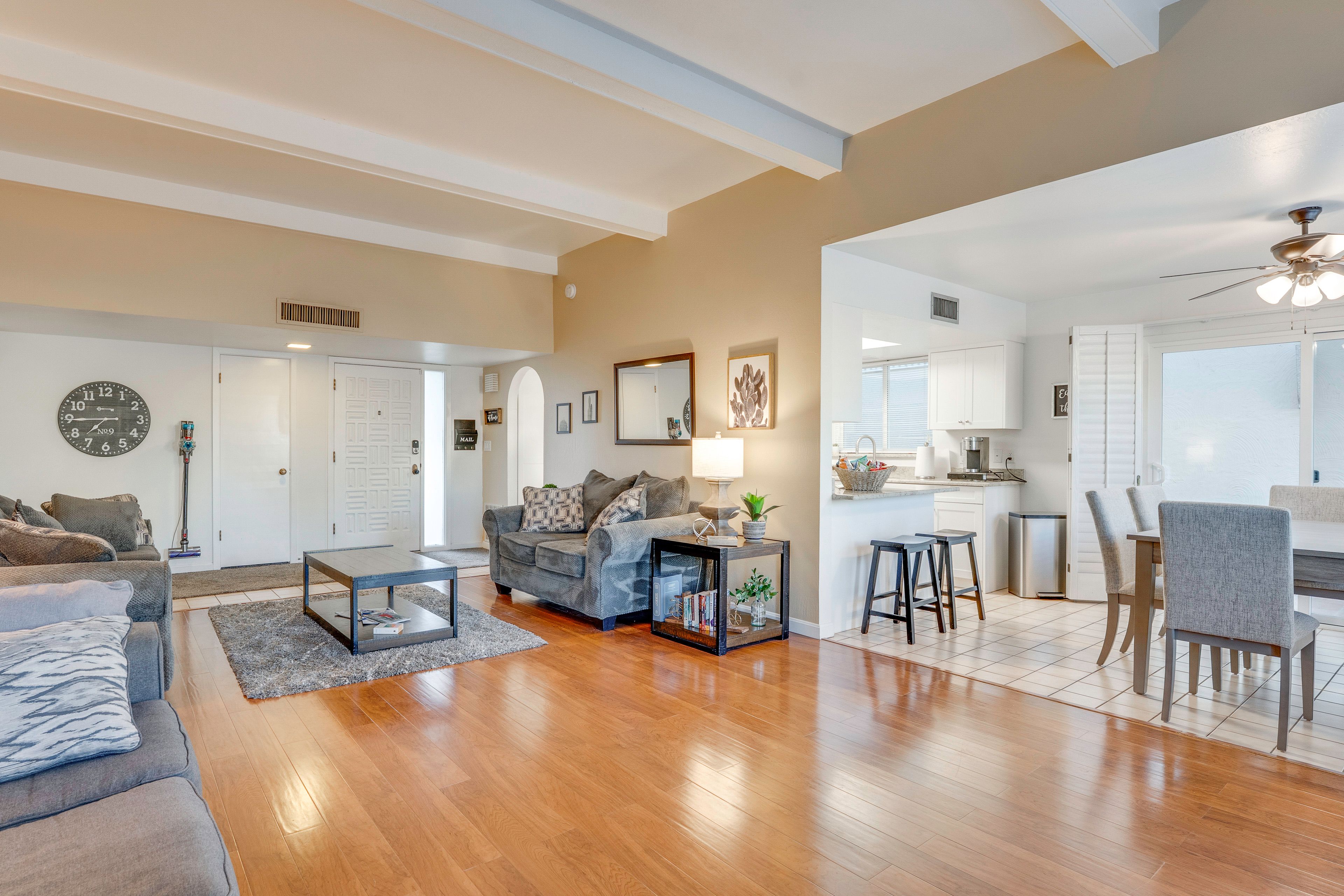 Open-Concept, Newly Renovated Interior