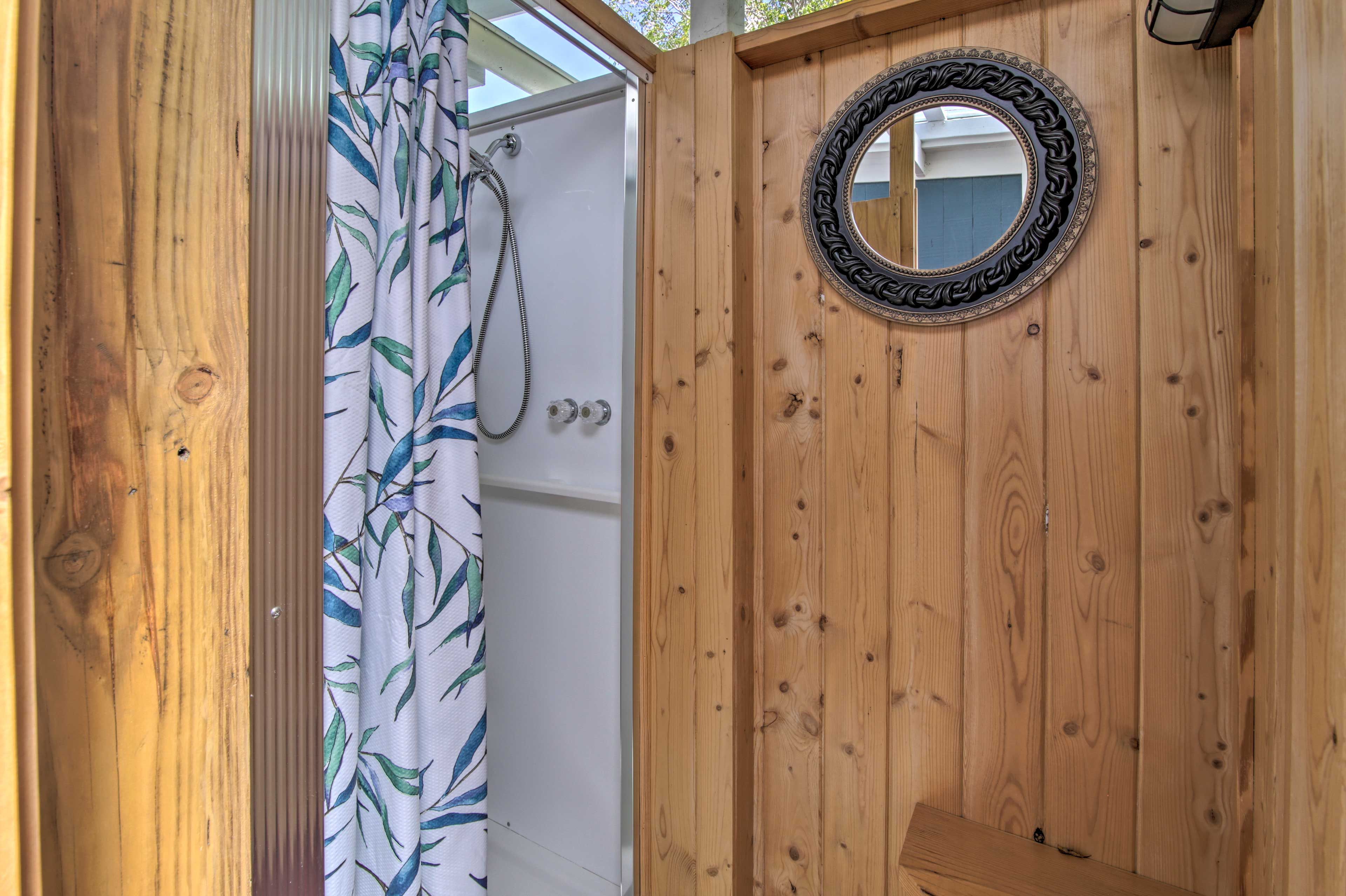 Bathroom | Towels Provided