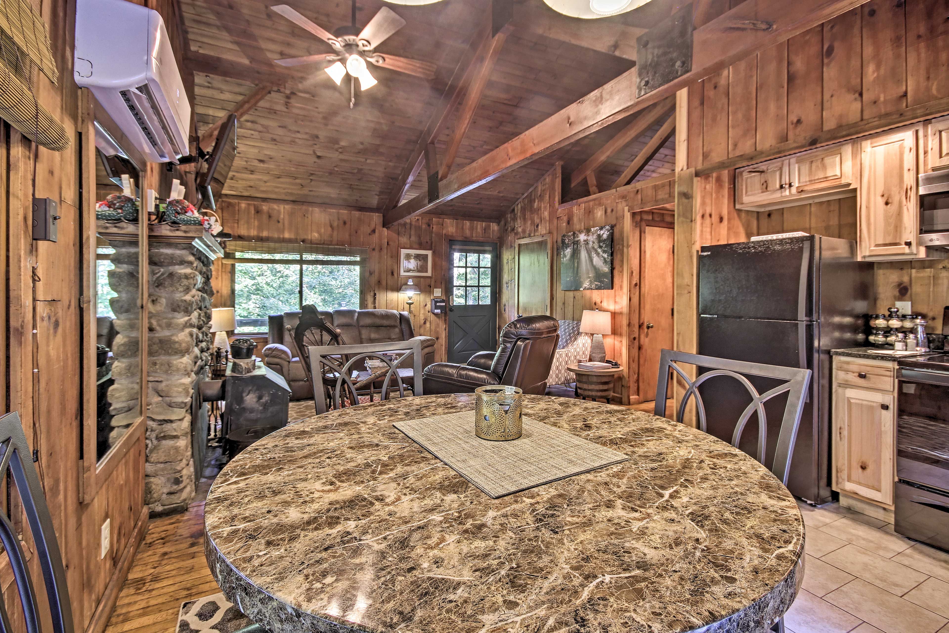 Dining Area | Central A/C