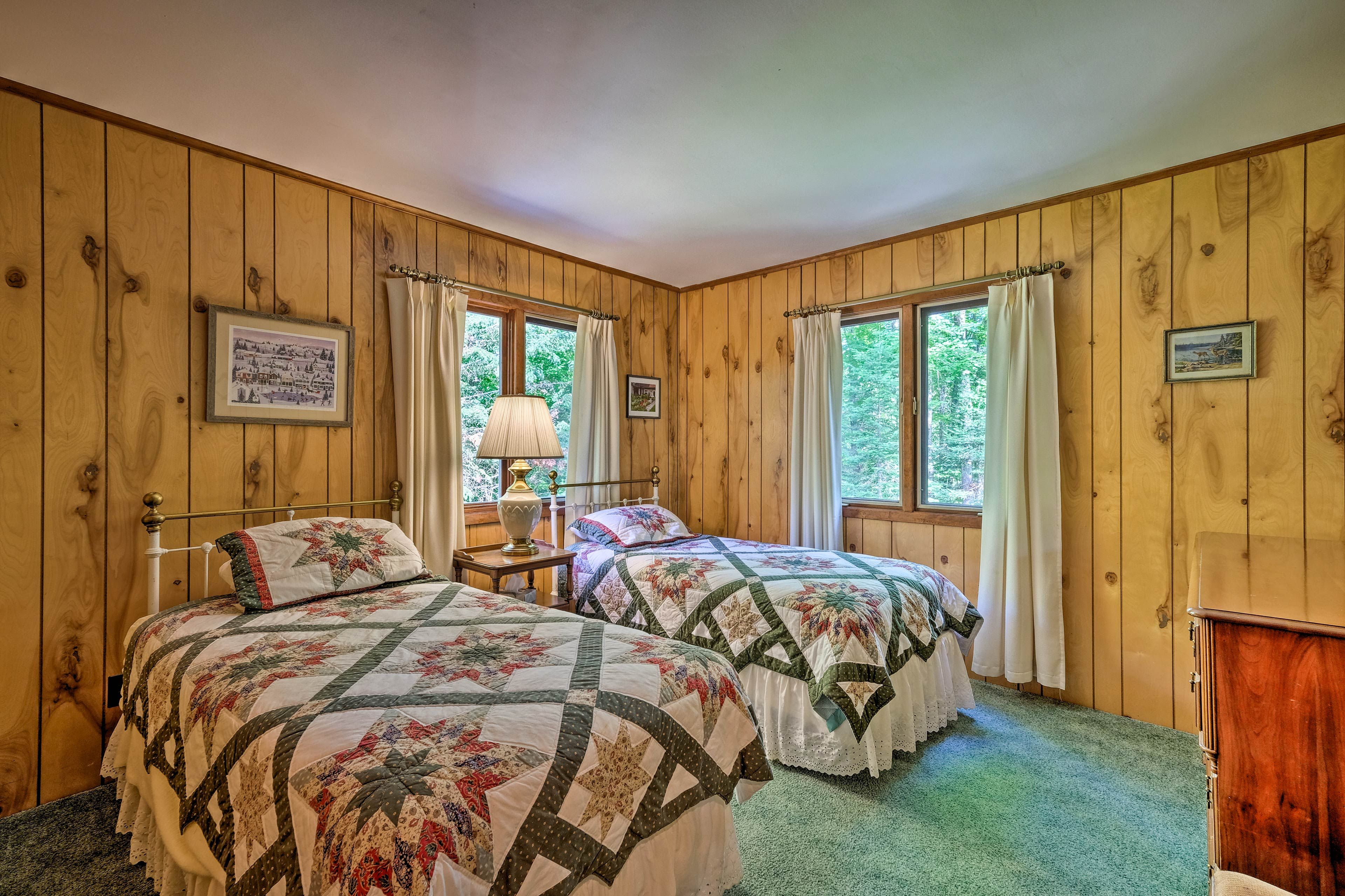 Bedroom 3 | 2 Twin Beds