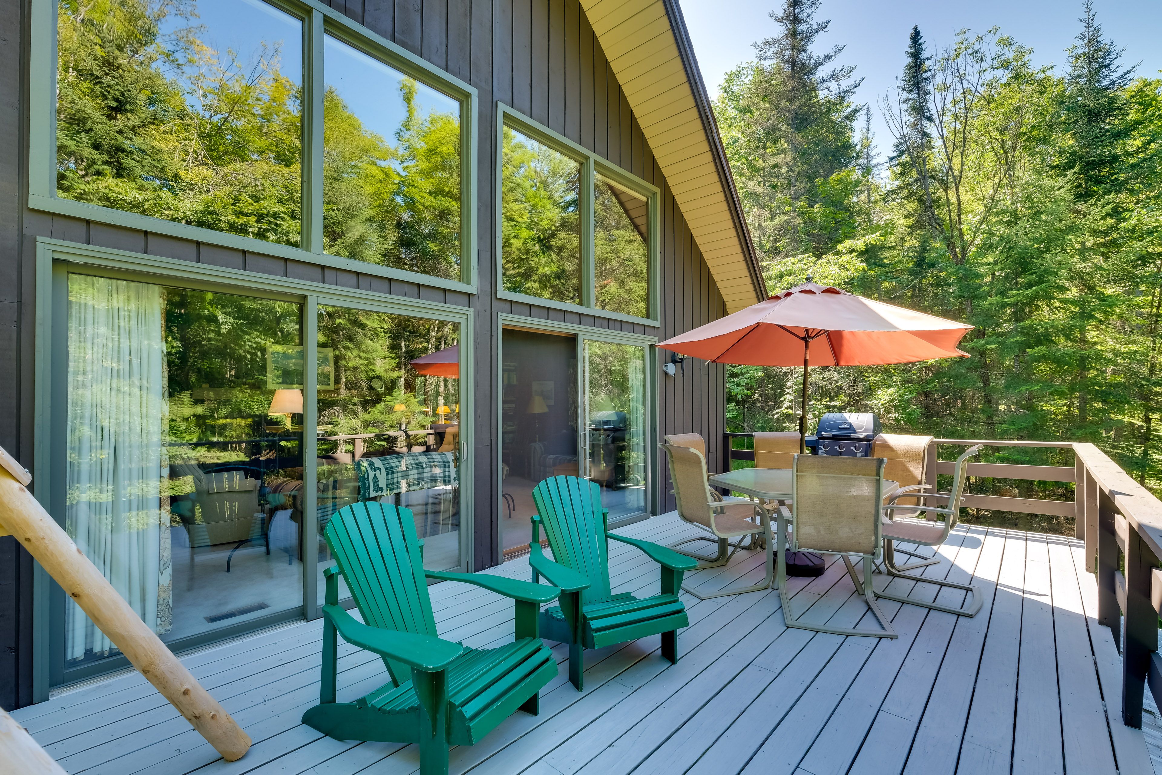 Deck | Gas Grill