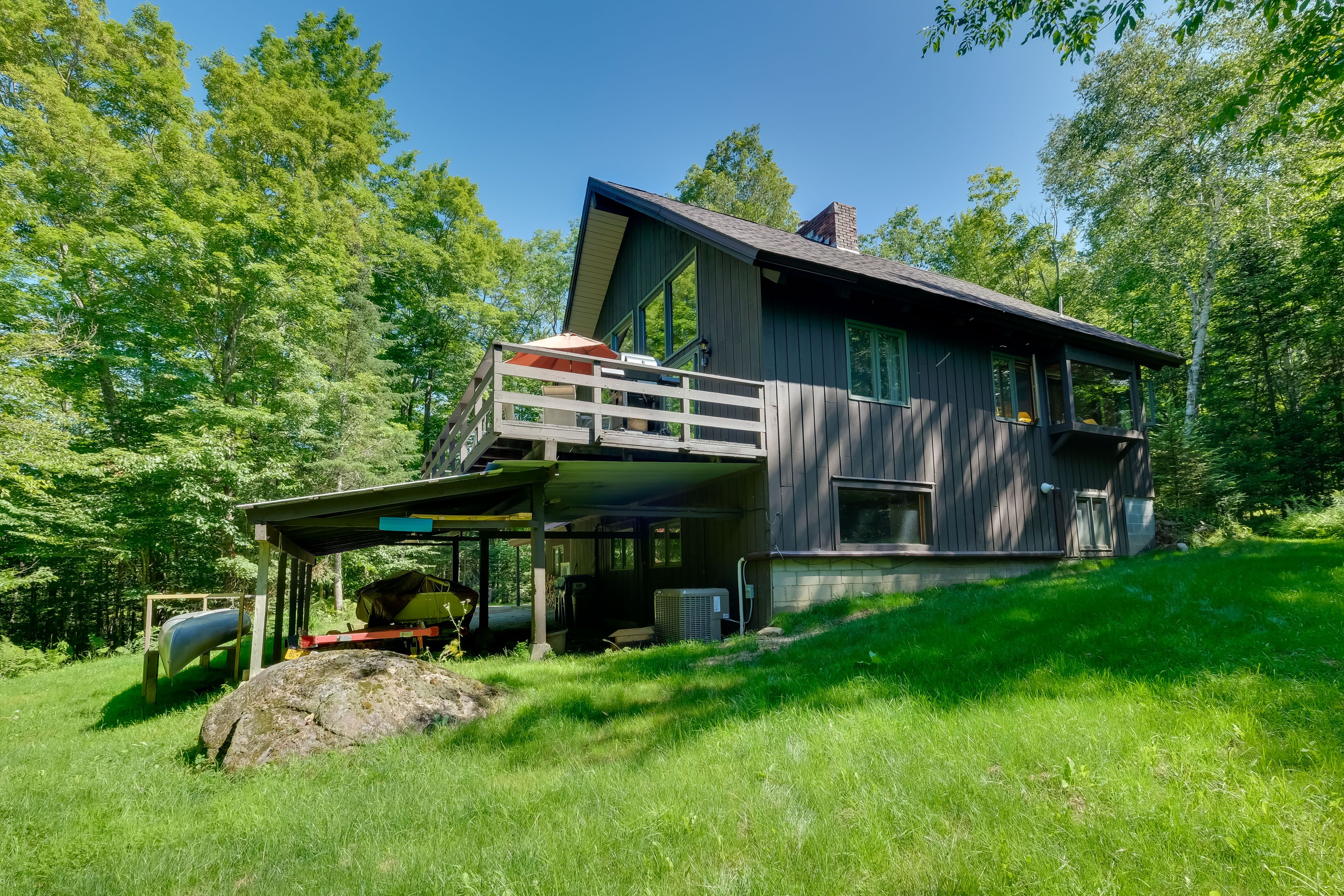 Backyard | Canoe Provided