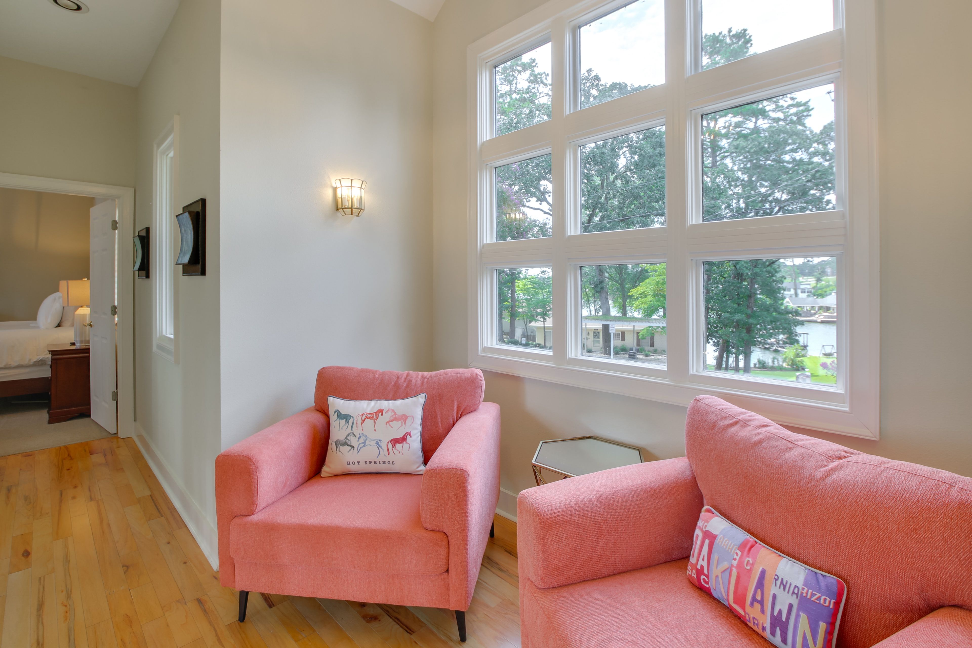 Sitting Area | 2nd Floor