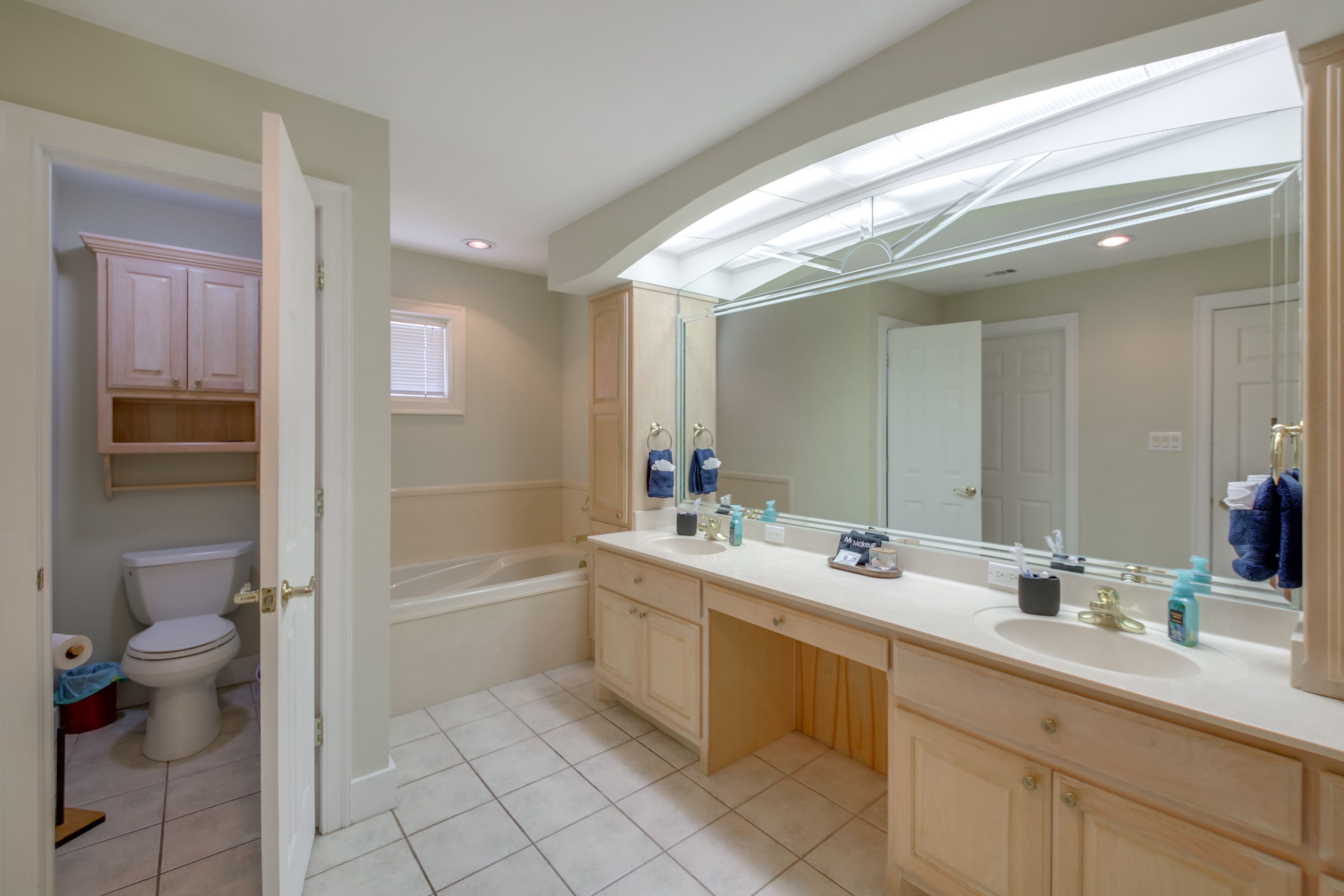 En-Suite Bathroom | 1st Floor | Complimentary Toiletries | Hair Dryer
