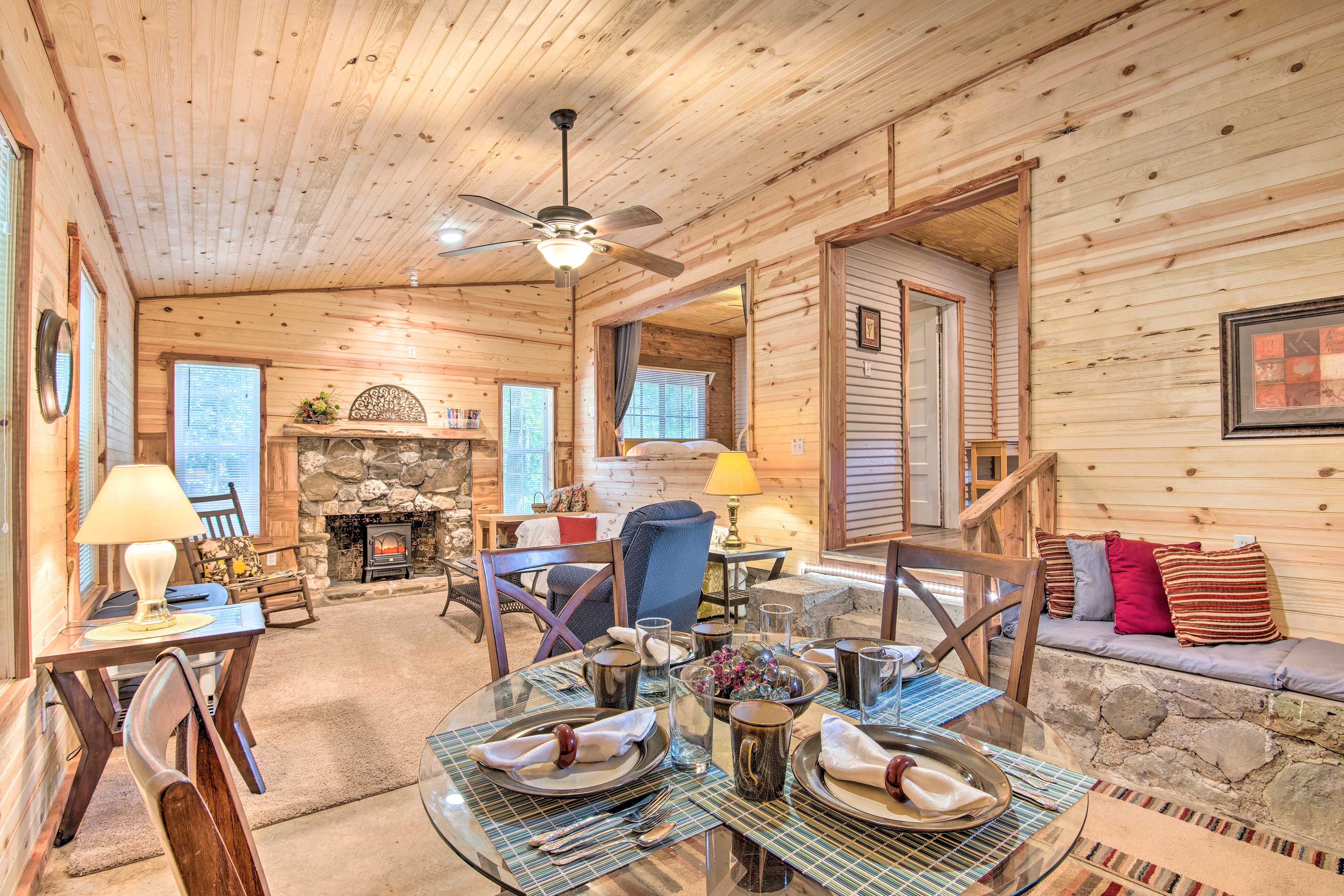 Dining Area | Dishware & Flatware