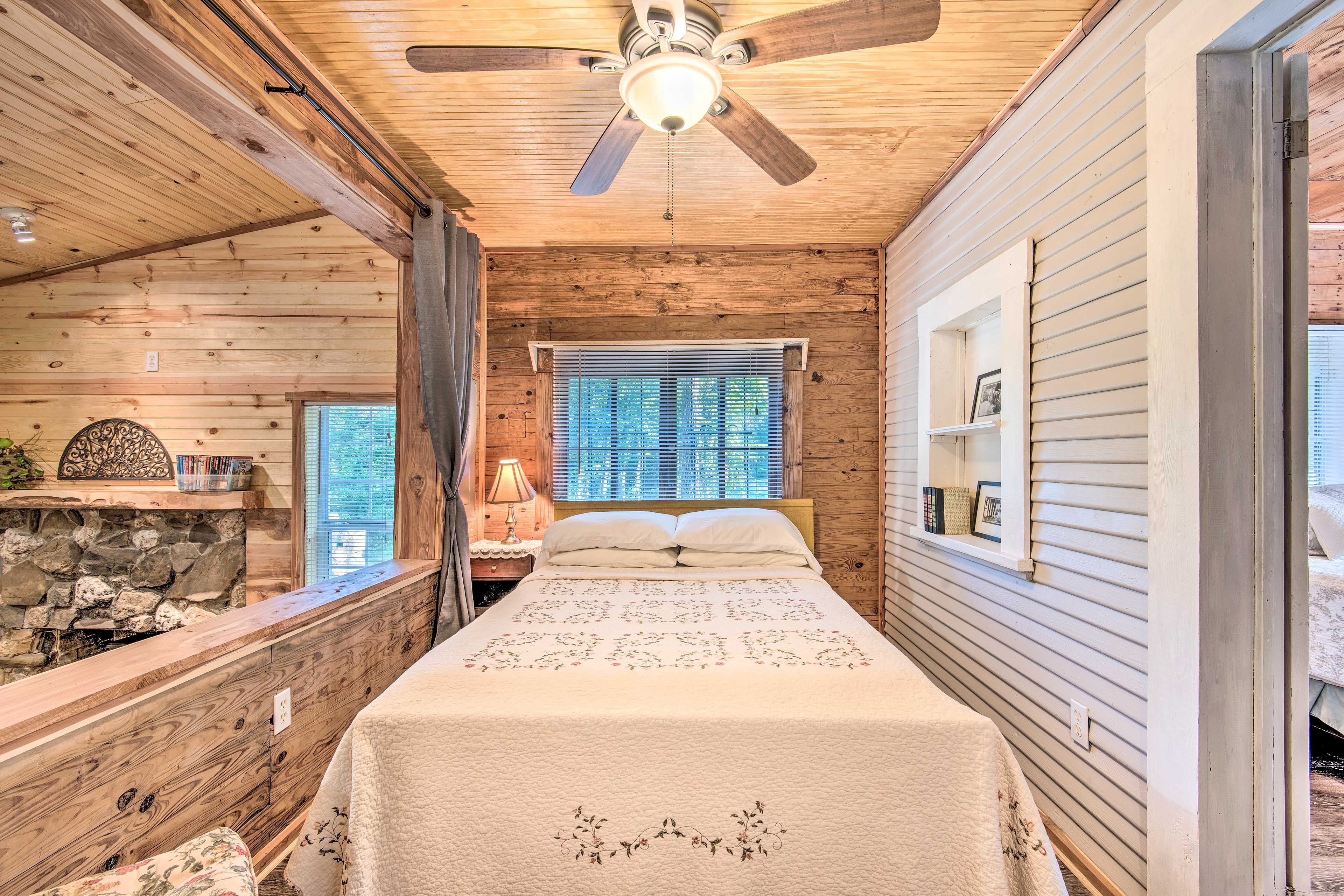 Bedroom 2 | Full Bed