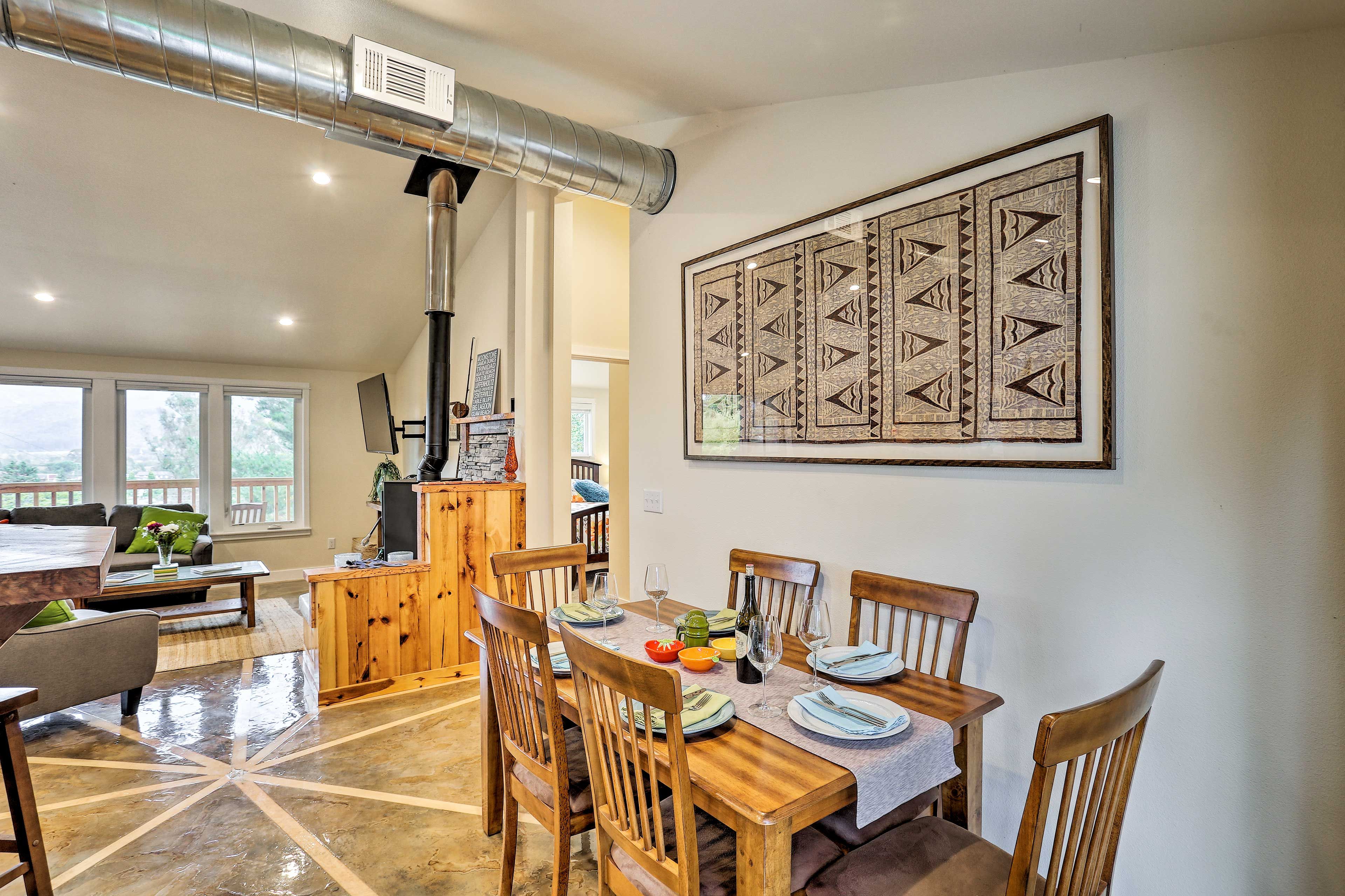 Dining Area | Dishware & Flatware