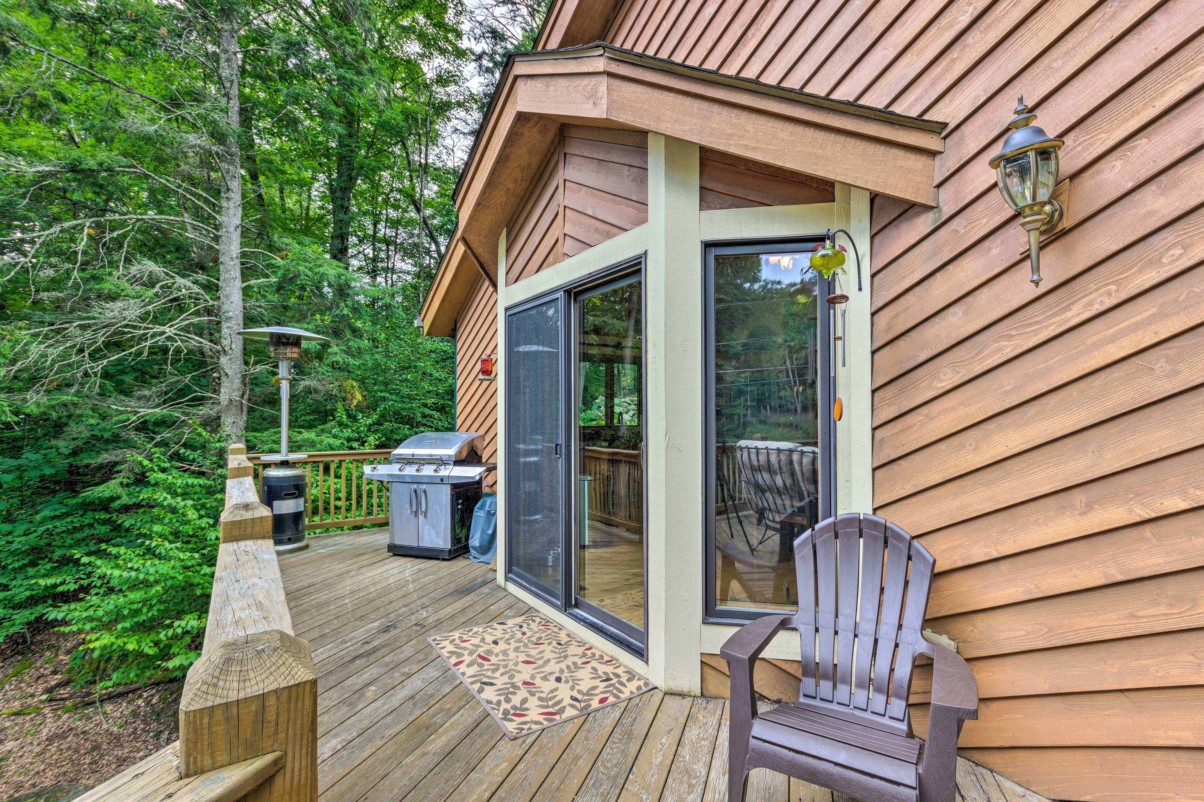 Deck | Gas Grill