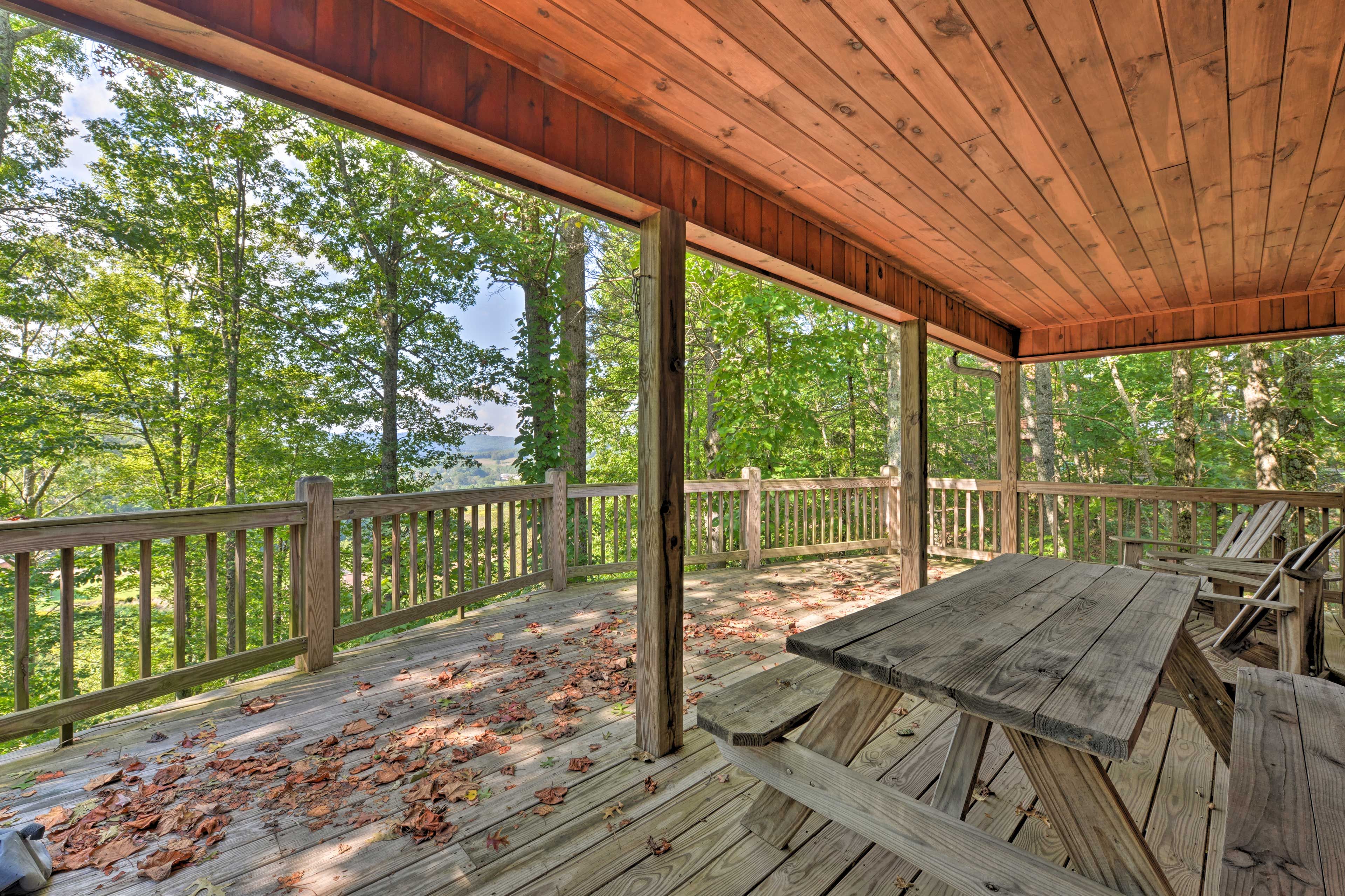 Wraparound Deck