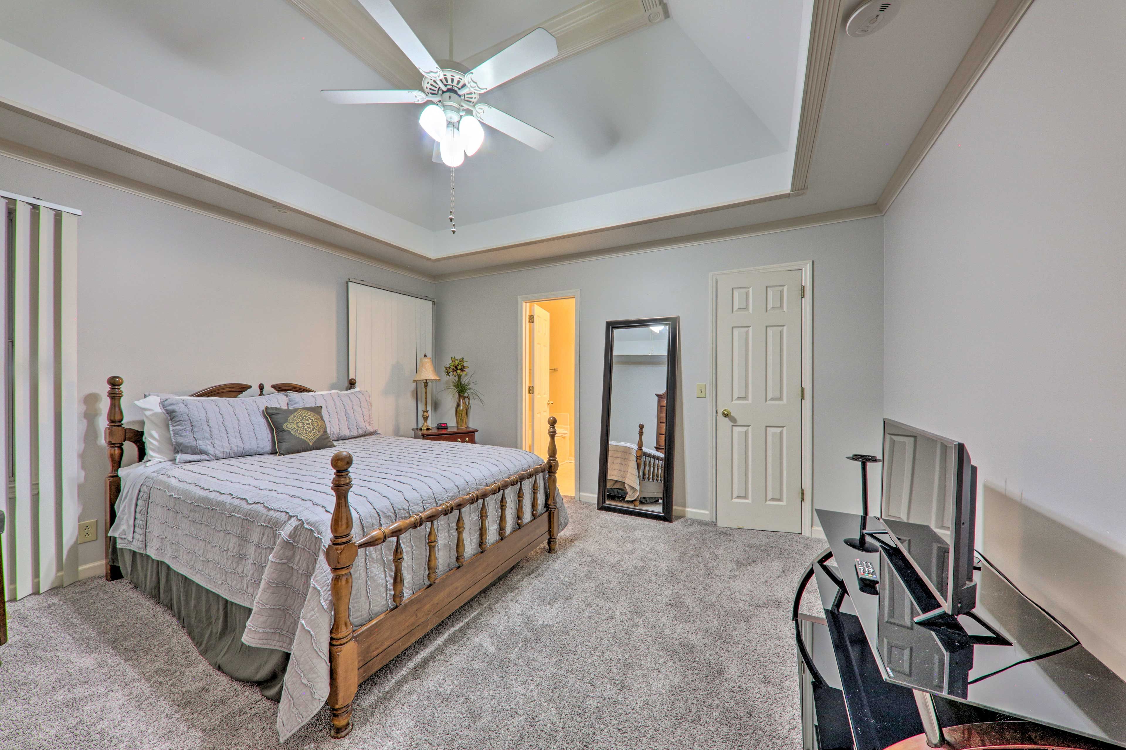 Two guests can claim this bedroom.