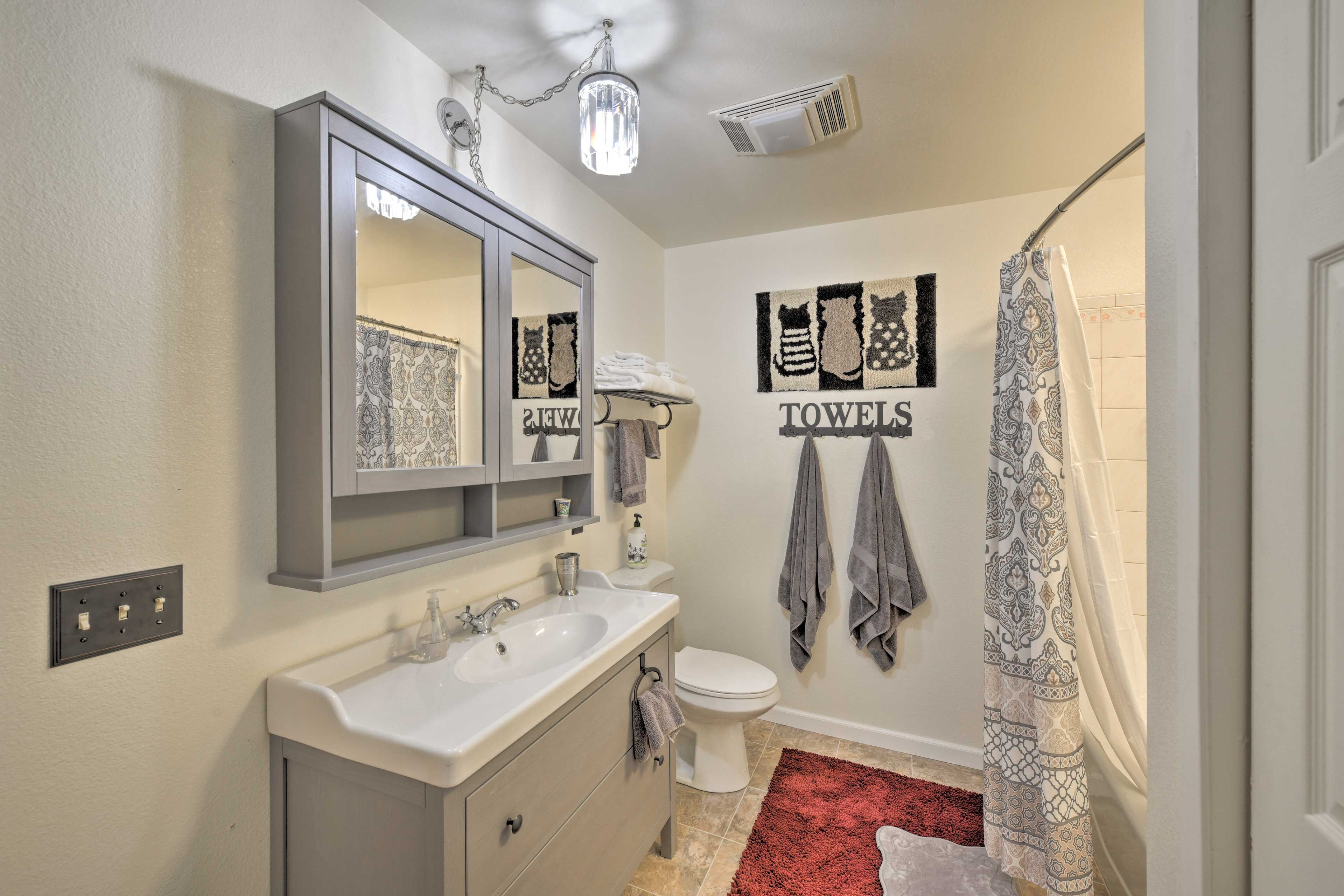 Bathroom | Linens/Towels