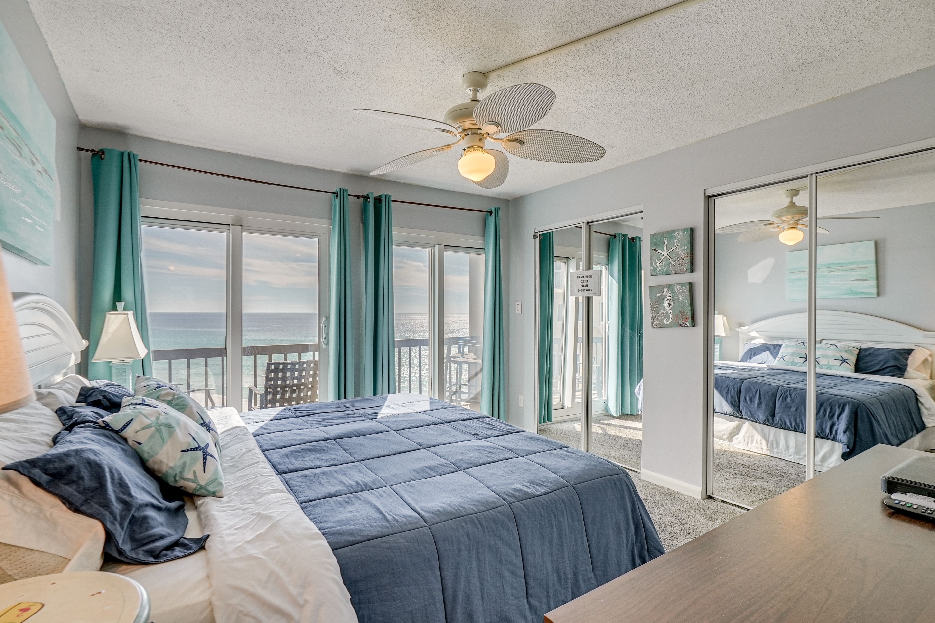 Bedroom 1 | King Bed | En-Suite Bathroom